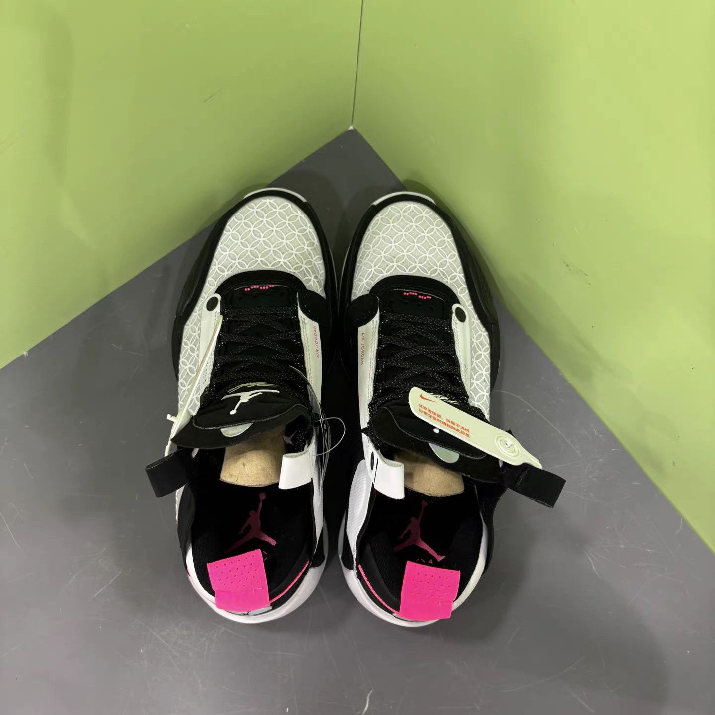 Jordan Brand Air Jordan 34 "Black/White" Eclipse Basketball Shoes K15 Size US 10 / EU 43 - 7 Thumbnail