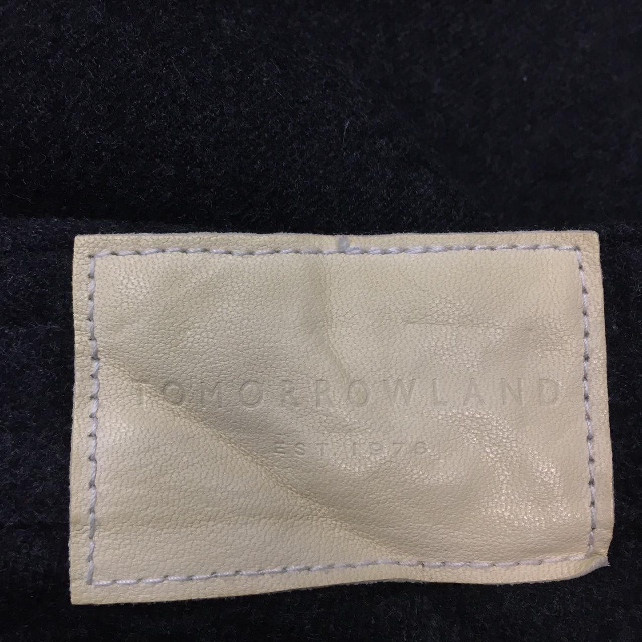 Tomorrowland Vtg TOMORROWLAND Long Pants Trousers Casual Pants Streetwear Size US 32 / EU 48 - 3 Thumbnail