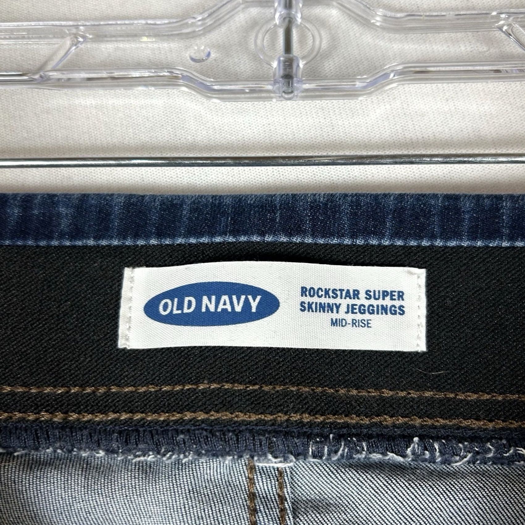 Old Navy Old Navy Rockstar Super Skinny Jeggings Womens 6 Blue Dark Wash Denim Pullover Jeans Skinny City 90s Womens Size M / US 6-8 / IT 42-44 - 4 Thumbnail