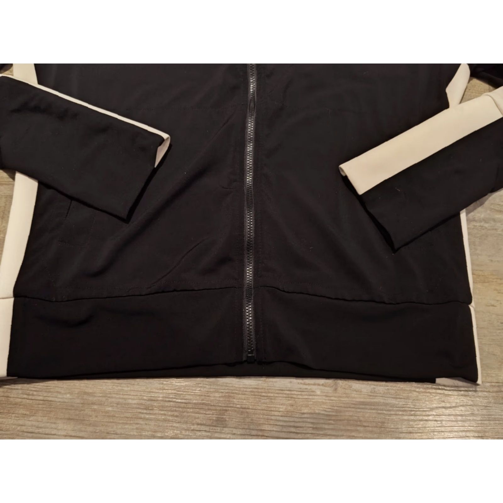Vintage Buru Women's Black & White Track Jacket Full Zip Size XS Women's Thumb Holes Size XS / US 0-2 / IT 36-38 - 2 Thumbnail