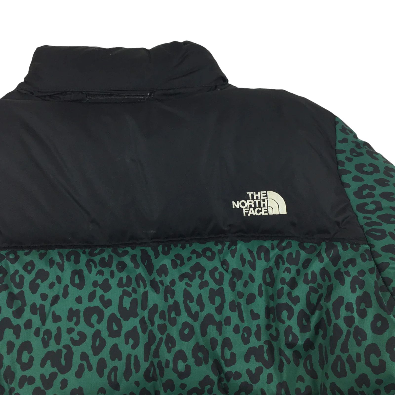 Supreme 2011 Supreme x The North Face Green Leopard Size US XL / EU 56 / 4 - 6 Thumbnail