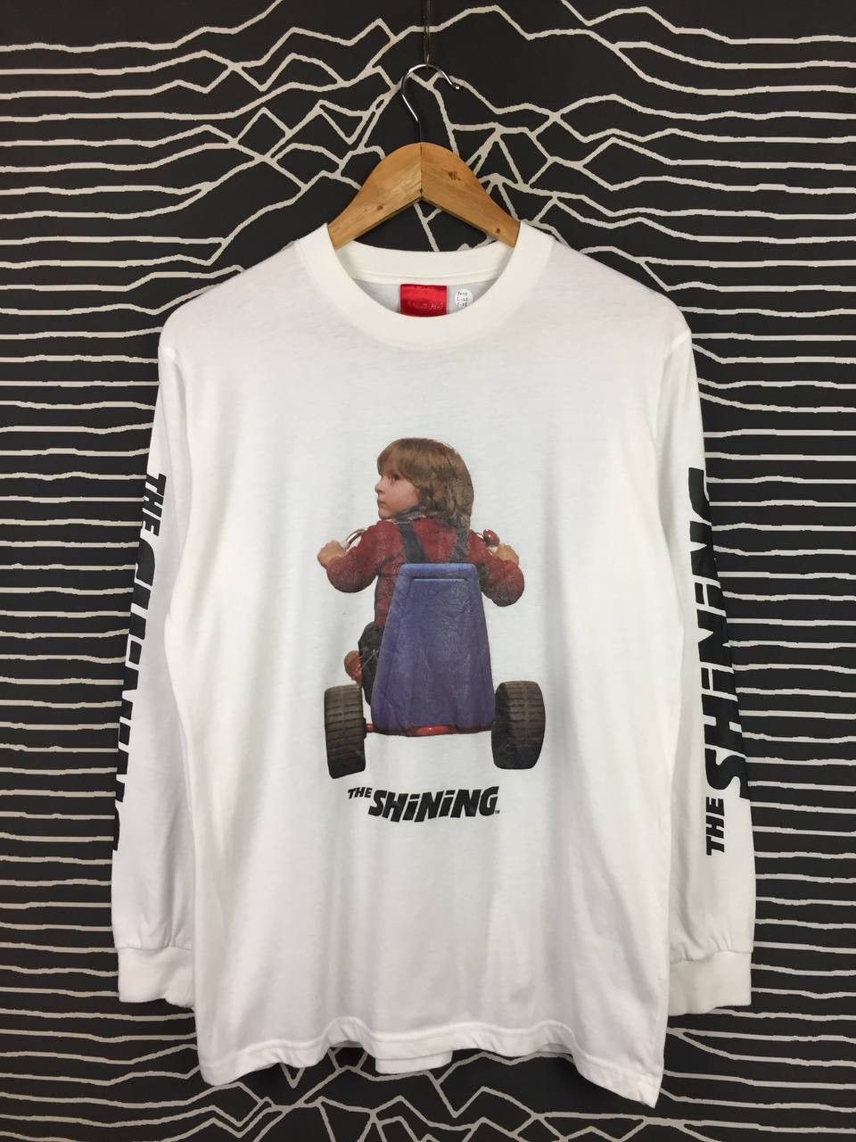 Vintage The Shining Stanley Kubrick Horror Movie Long Sleeve Tee Size US M / EU 48-50 / 2 - 1 Thumbnail