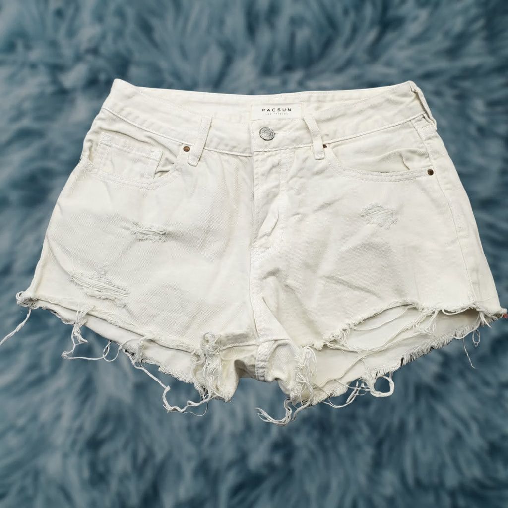 Pacsun PacSun Womens White Denim Light Wash Mid Rise Jean Shorts 25 Shorts 5-Pocket Distressed Cut-Off Summer Beach Walking Mens Womens Girls Size 42" / US 20 - 1 Thumbnail