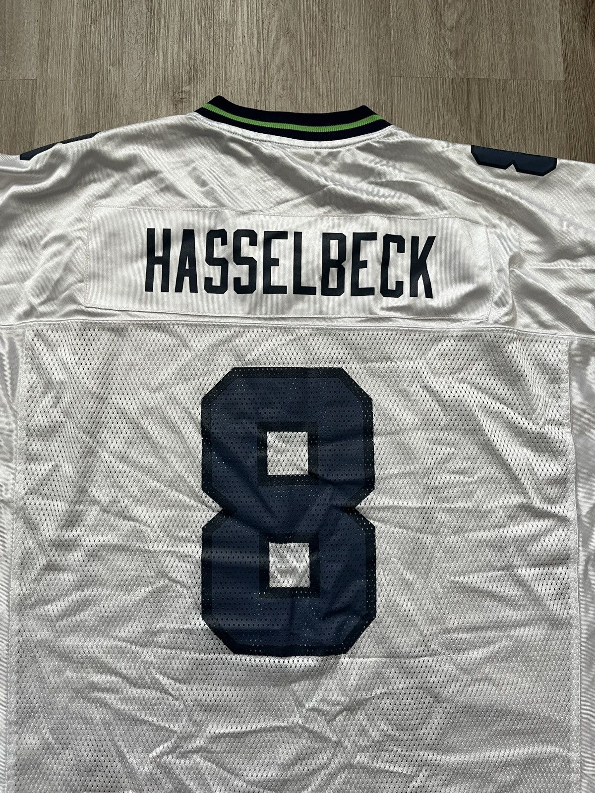 NFL Matt Hasselbeck ON FIELD Jersey Size US XL / EU 56 / 4 - 7 Thumbnail