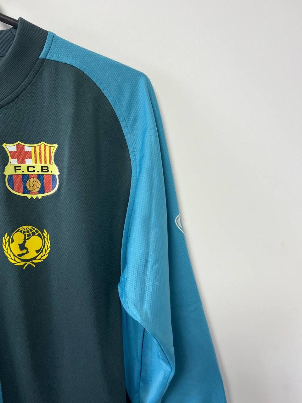 Nike Barcelona 2006/2007 Victor Valdes Football Shirt Nike S Size US S / EU 44-46 / 1 - 21 Thumbnail