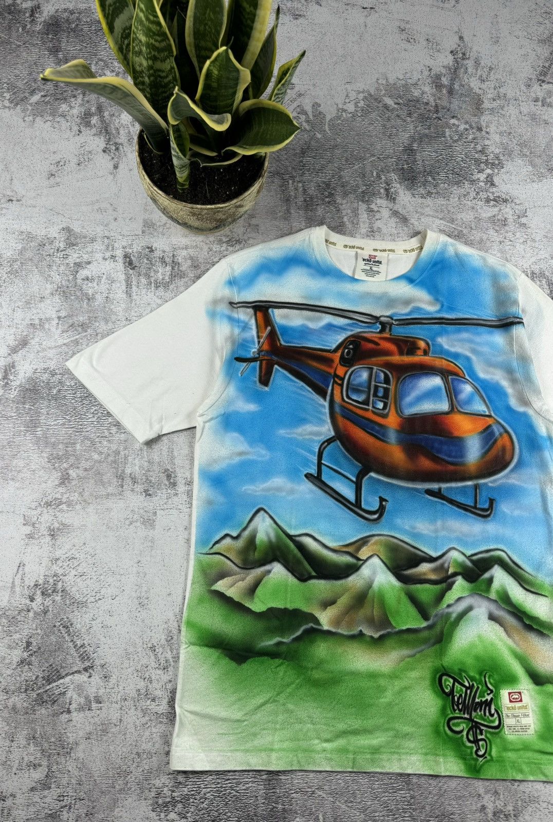 Ecko Unltd. RARE Ecko Unltd Rap Hip Hop Rap Full Print Y2K T Shirt Tee Size US XL / EU 56 / 4 - 2 Thumbnail