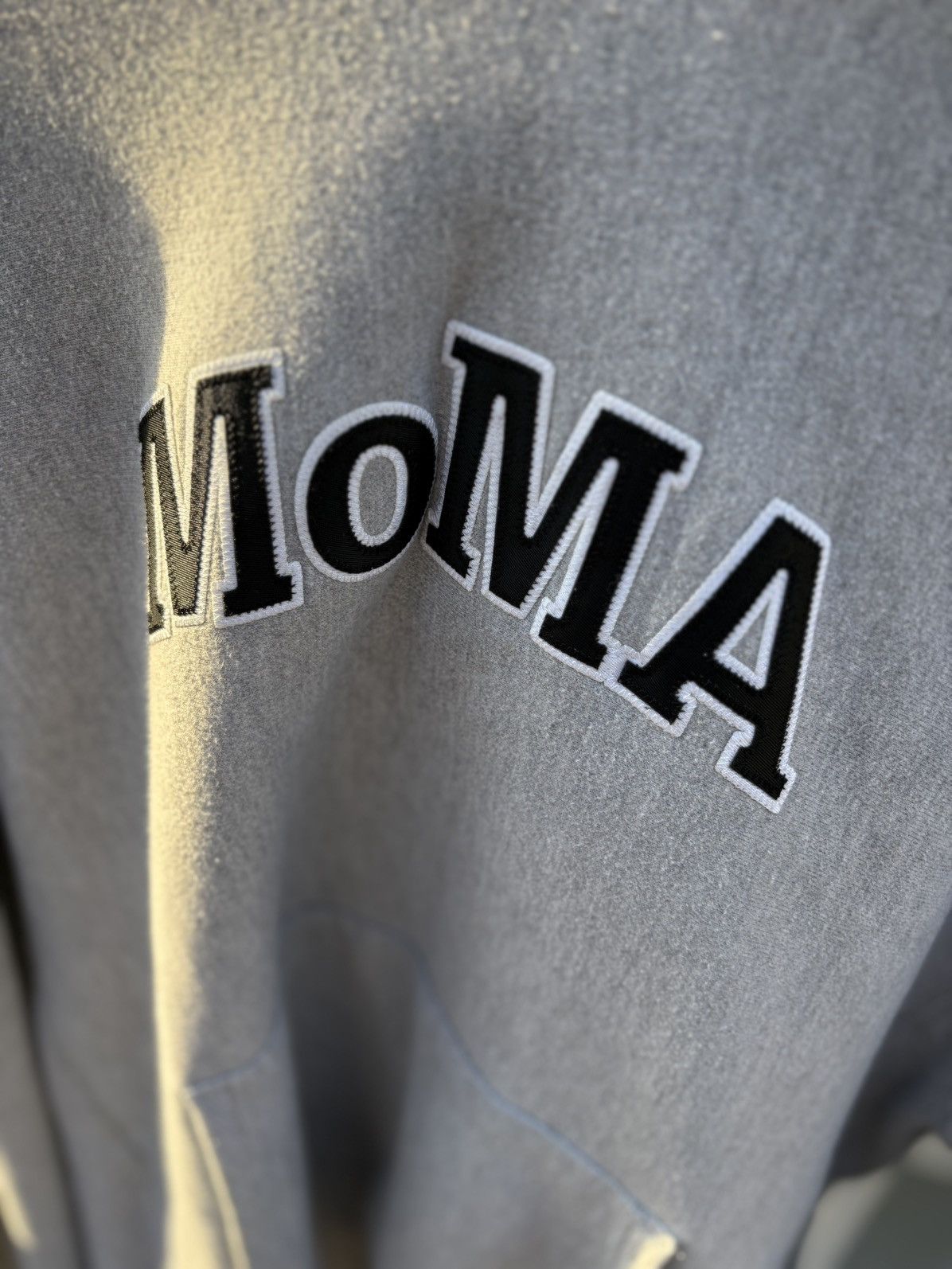 MoMA Champion Hoodie - MoMA Edition Size US L / EU 52-54 / 3 - 2 Thumbnail