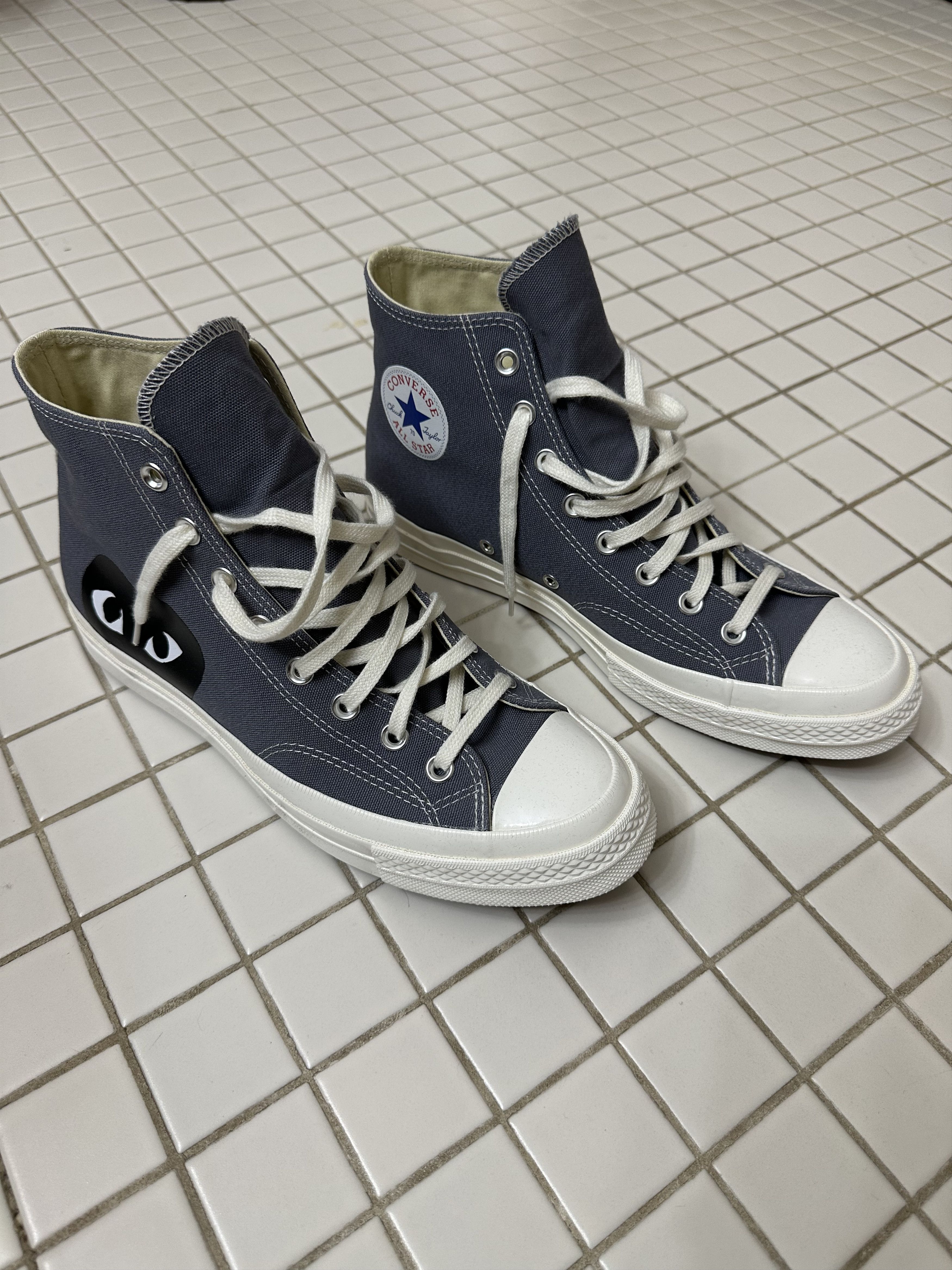 Comme des Garcons PLAY × Converse CDG Play Converse All Stars Size US 10 / EU 43 - 1 Thumbnail