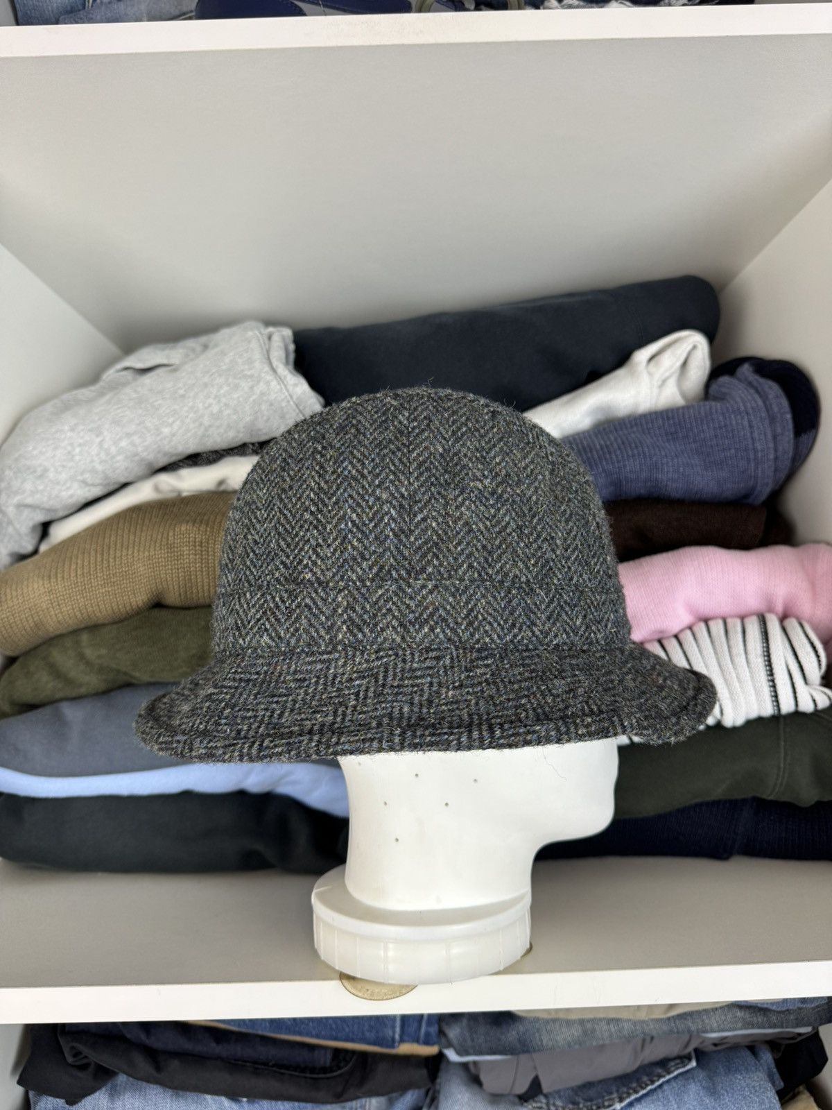 Harris Tweed Harris Tweed 100% Wool Hat with Feather Accent Size ONE SIZE - 3 Thumbnail