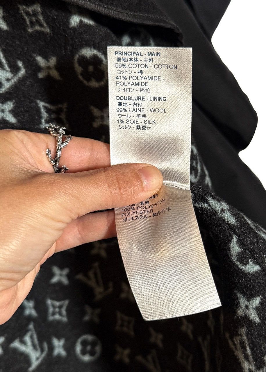 Louis Vuitton Louis Vuitton Black Raincoat With Amovible Monogram Lining Size S / US 4 / IT 40 - 18 Thumbnail