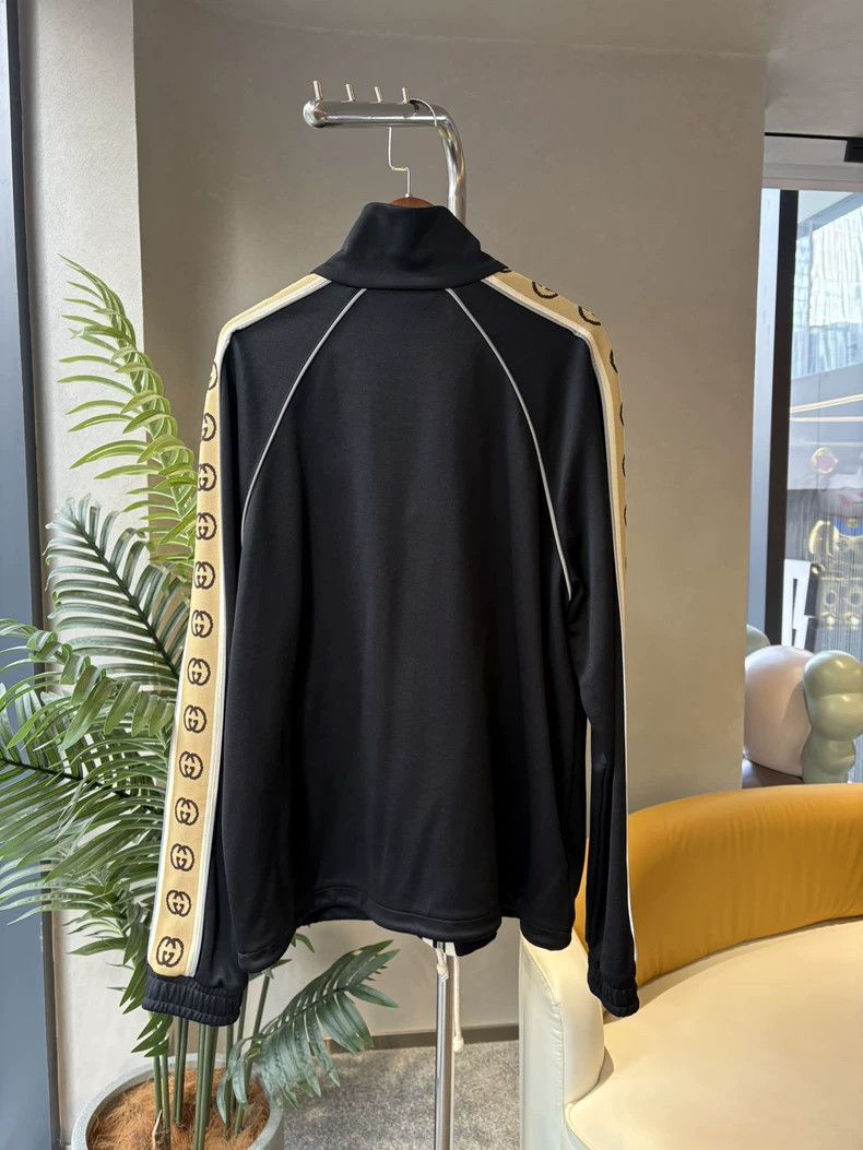 Gucci Gucci Men's and women's same sports jacket 2502-Nextarrow Size US M / EU 48-50 / 2 - 2 Thumbnail