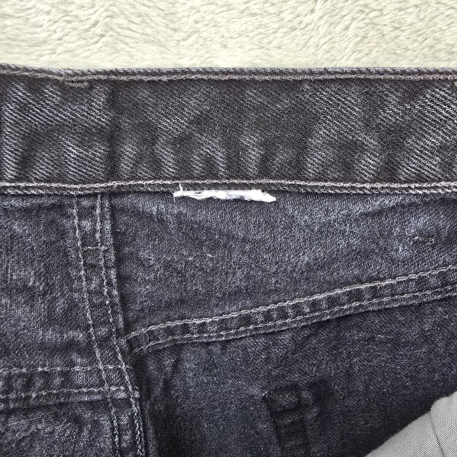 Levi's Vintage Levis 501 Jeans Mens 38x34 (Fits 36x32) Black Y2K Size US 36 / EU 52 - 6 Thumbnail