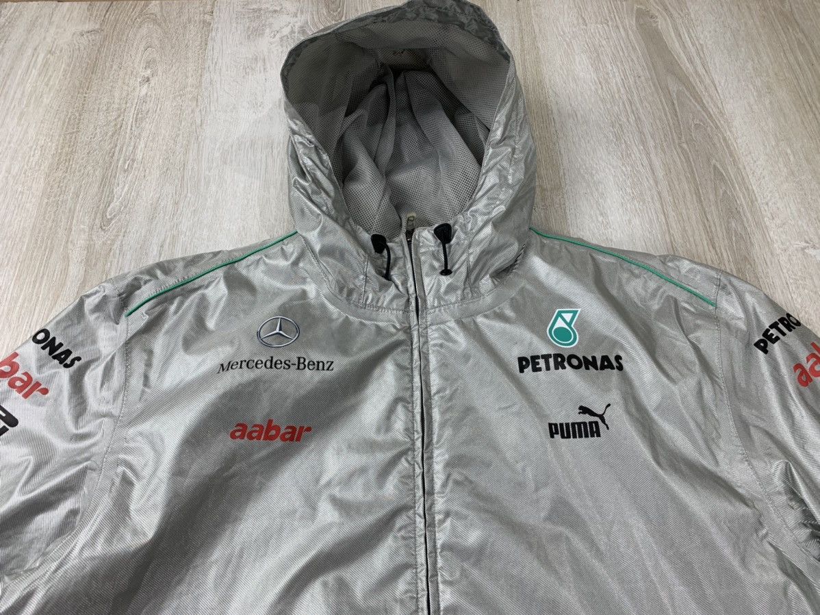 Mercedes-Benz × Puma Mens jacket Puma Mercedes AMG Petronas Size XL Size US XL / EU 56 / 4 - 4 Thumbnail