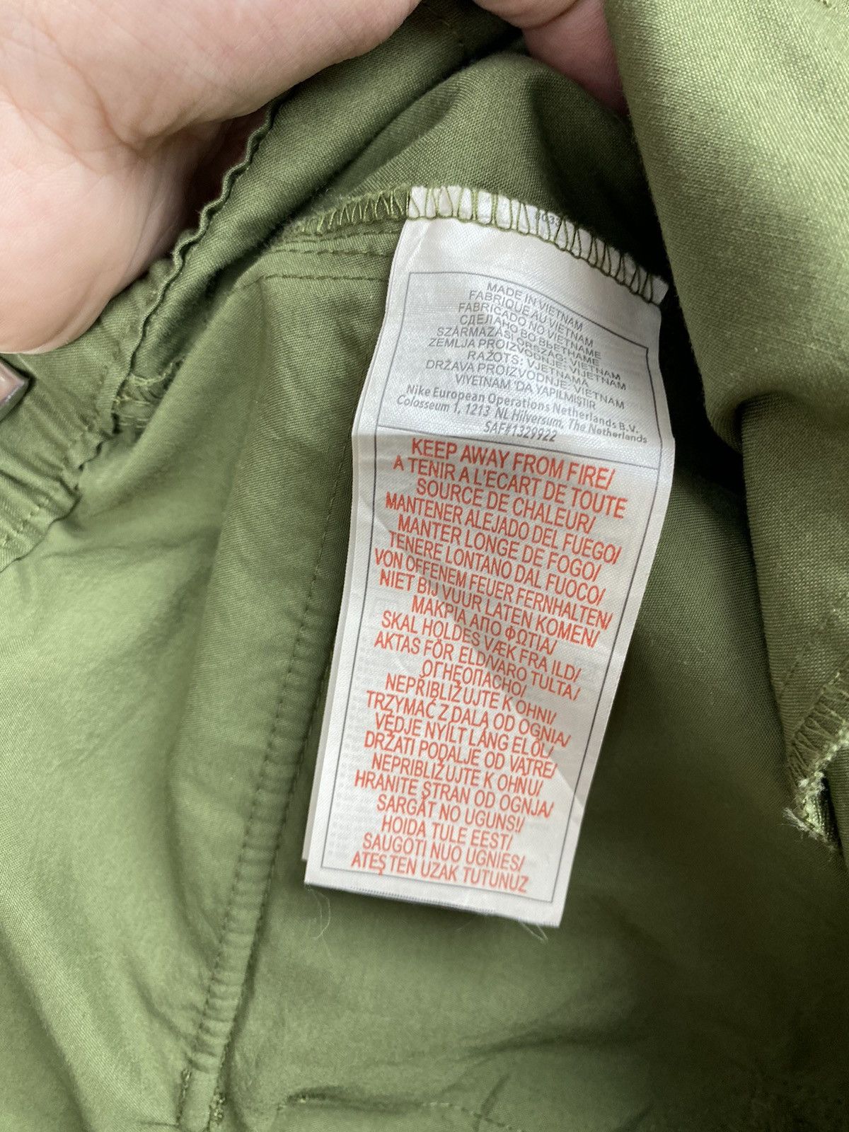 Nike ACG × Vintage Vintage Nike ACG Men Cargo Pants Wide Leg size L Size US 34 / EU 50 - 12 Thumbnail