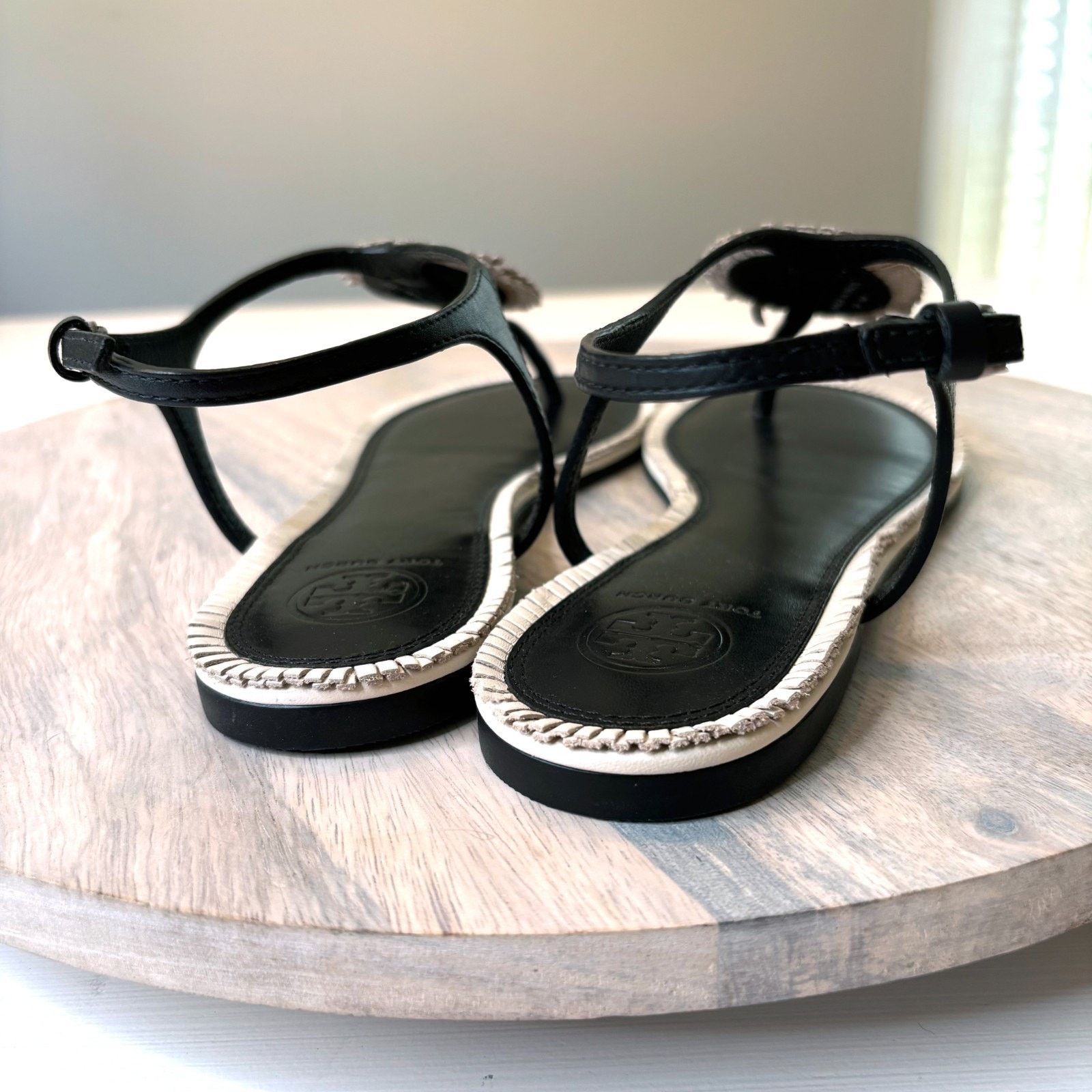 Tory Burch Tory Burch Miller Thong Black White Leather Sandals Size 7M Size US 7 / IT 37 - 6 Thumbnail
