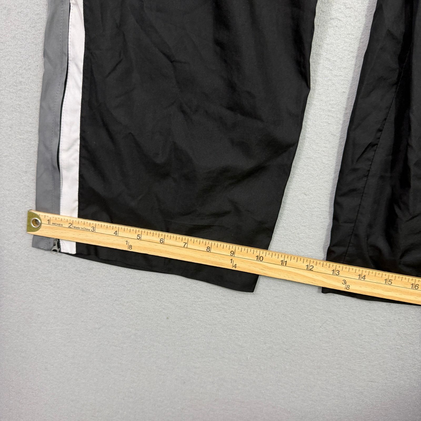 Vintage Vintage Athletic Works Windbreaker Track Pants Men's Large Size US 36 / EU 52 - 6 Thumbnail