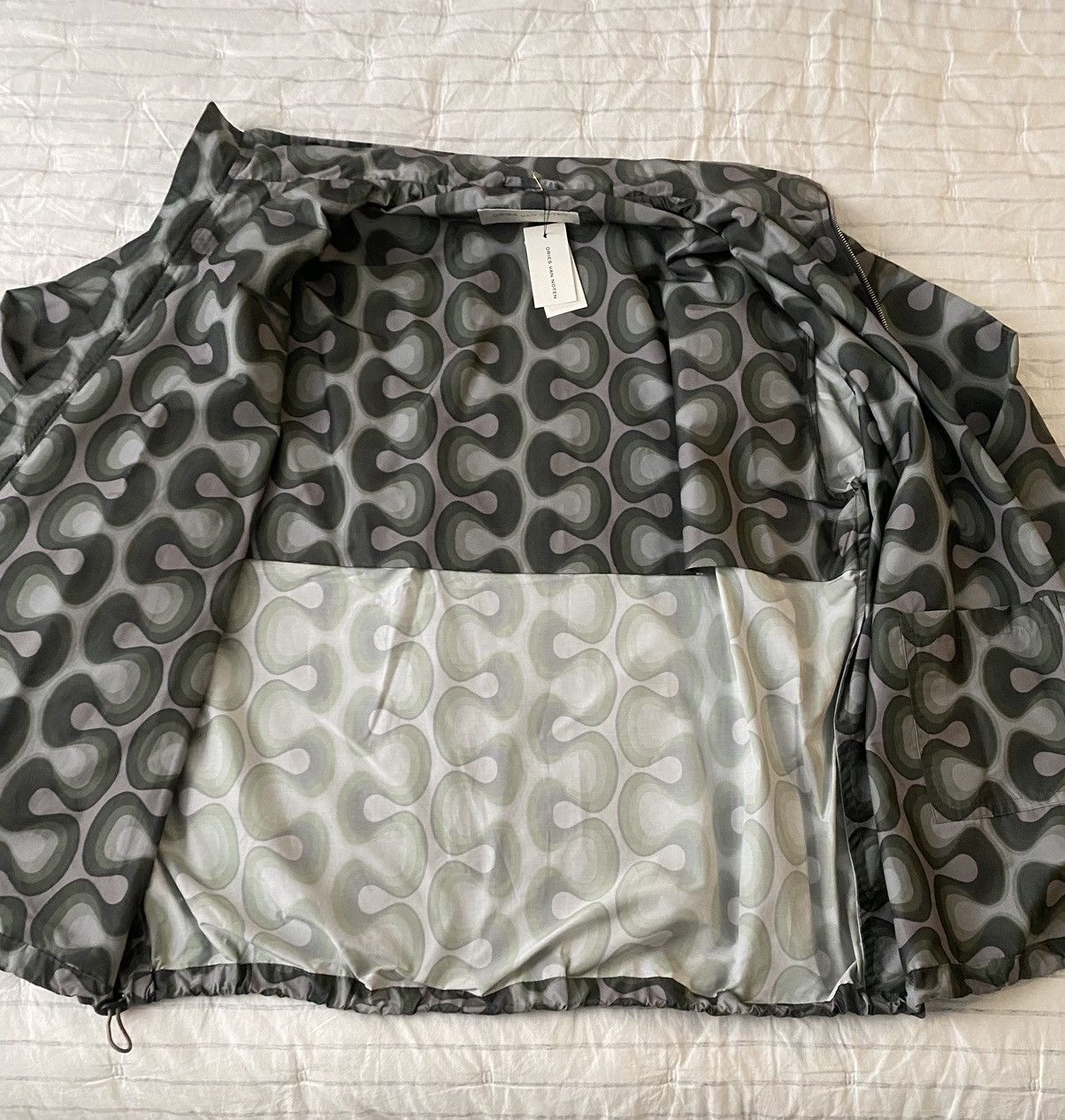 Dries Van Noten Dries Van Noten Varlam Printed Hooded Jacket Sz Large NWT Size US L / EU 52-54 / 3 - 8 Thumbnail