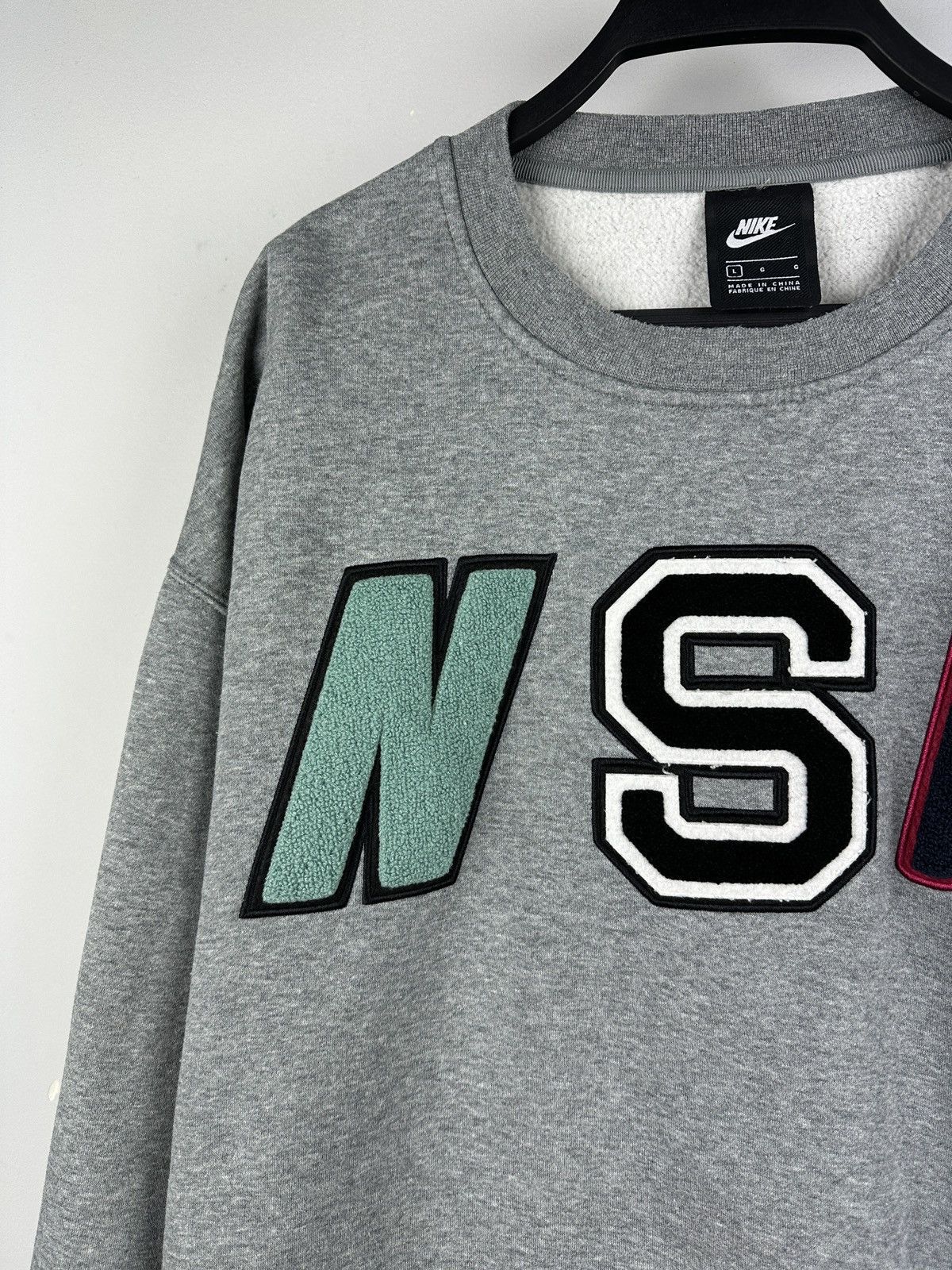 Nike × Vintage Nike NSW Big Logo Crewneck Sweatshirt Men’s L Size US L / EU 52-54 / 3 - 2 Thumbnail