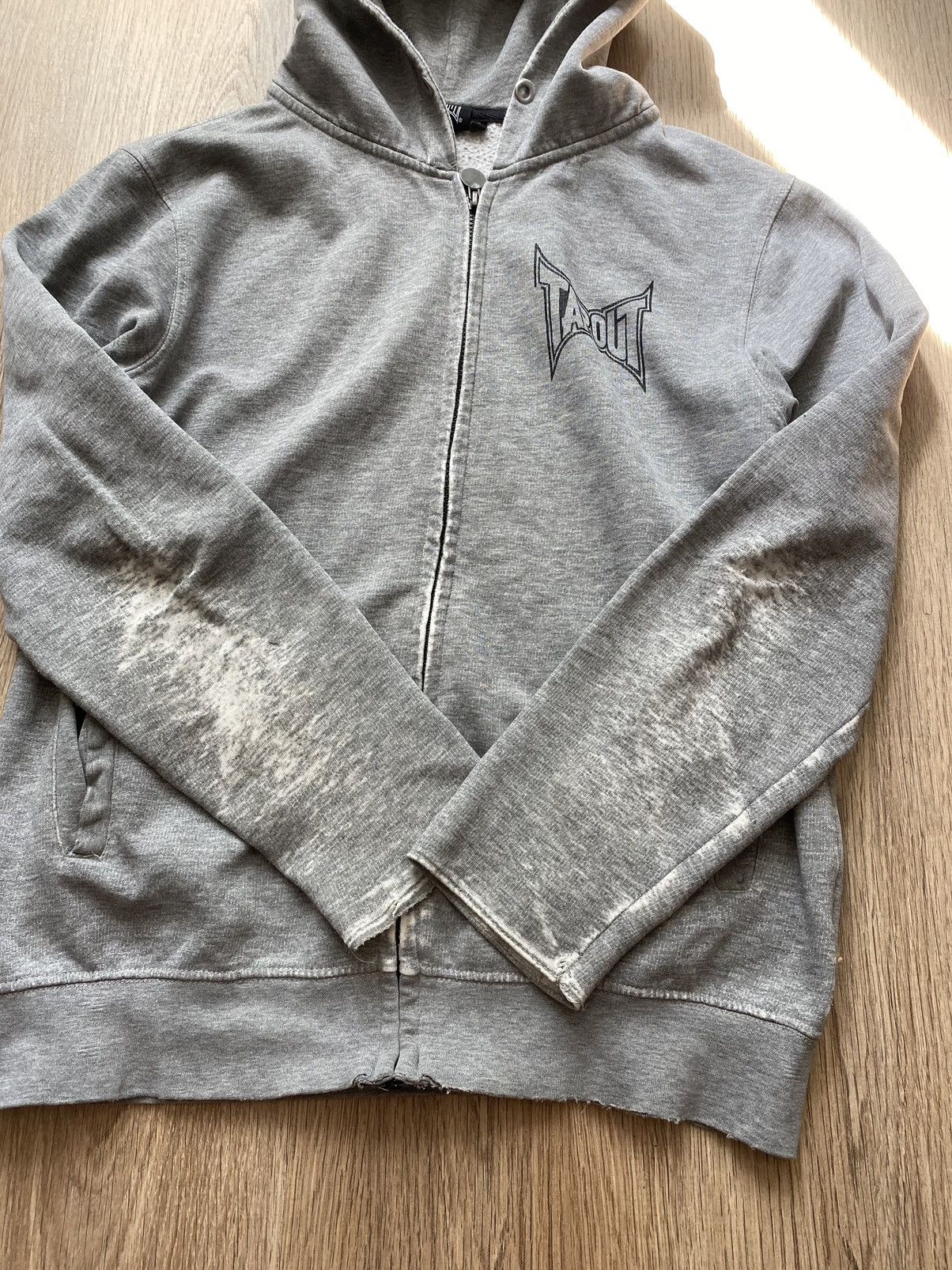 Affliction × Tapout Crazy vintage y2k TAPOUT distressed skulls zip up hood skate Size US S / EU 44-46 / 1 - 6 Thumbnail