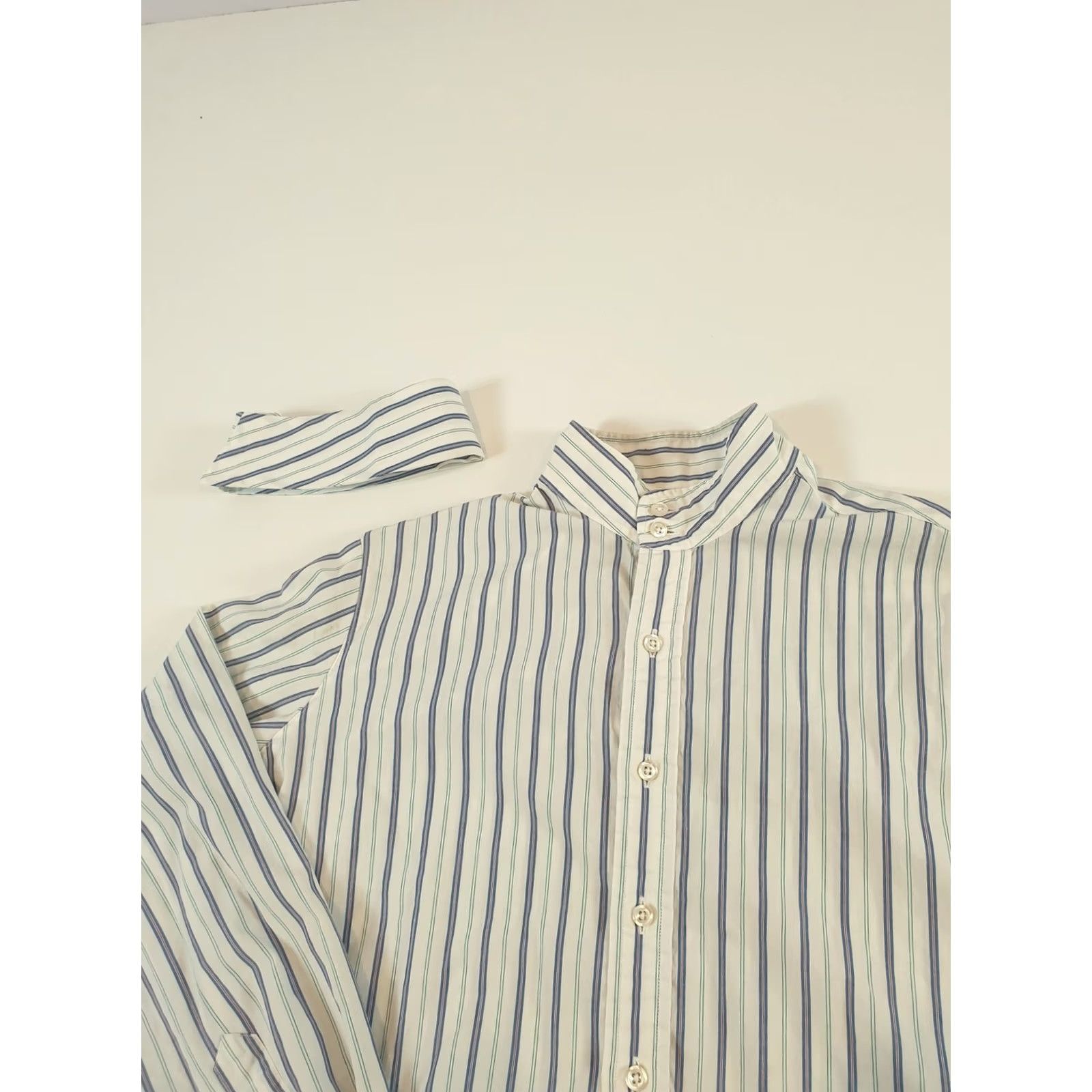 Vintage VINTAGE Essex Shirt Mens 36 Blue White Striped Removable Collar Button Up Made USA Shirt Dress Shirt Mens Blue Striped 80s USA Size US M / EU 48-50 / 2 - 3 Thumbnail