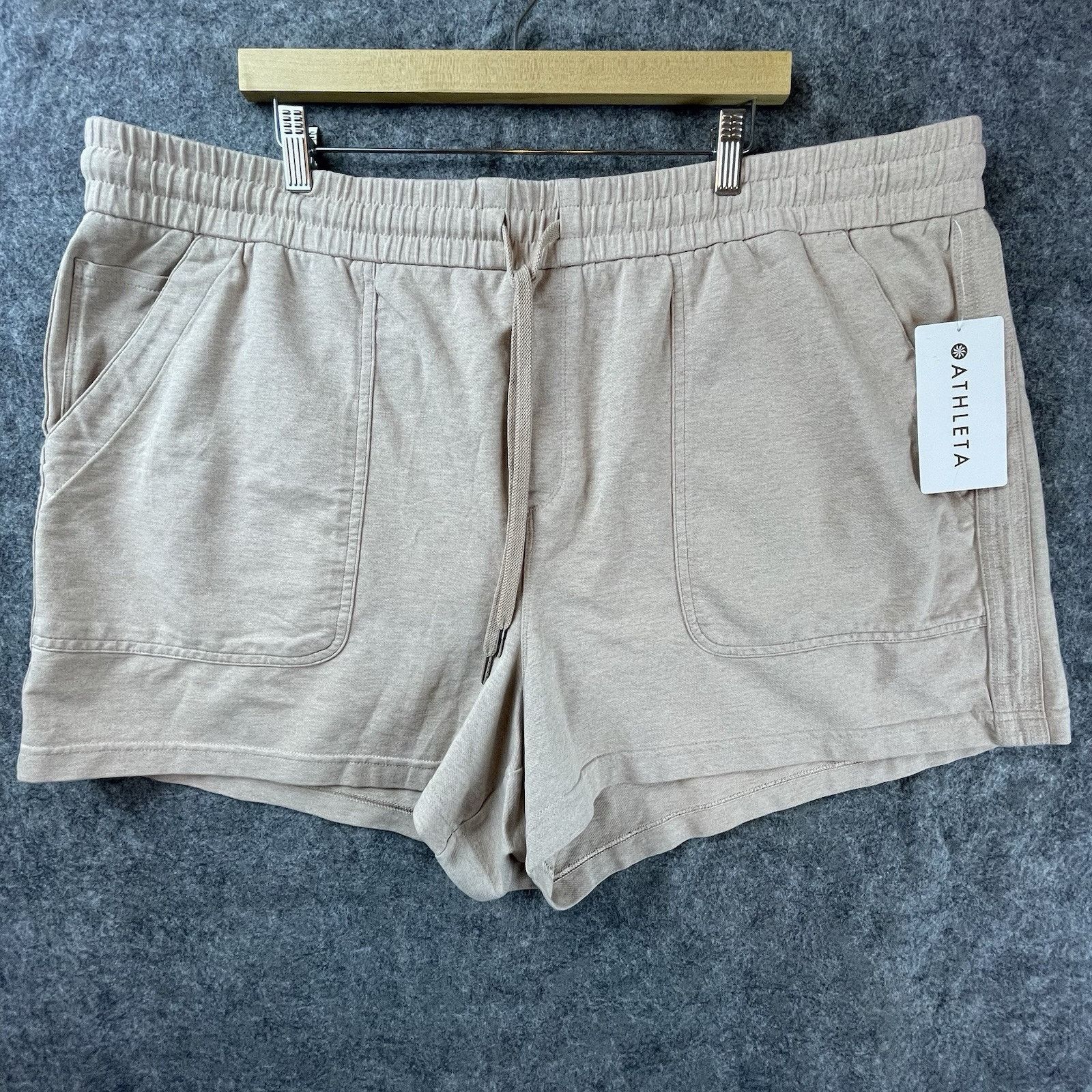 Athleta Athleta Shorts Womens 26 Moca Farallon Heathered Organic UPF Size 26" / US 2 / IT 38 - 1 Thumbnail