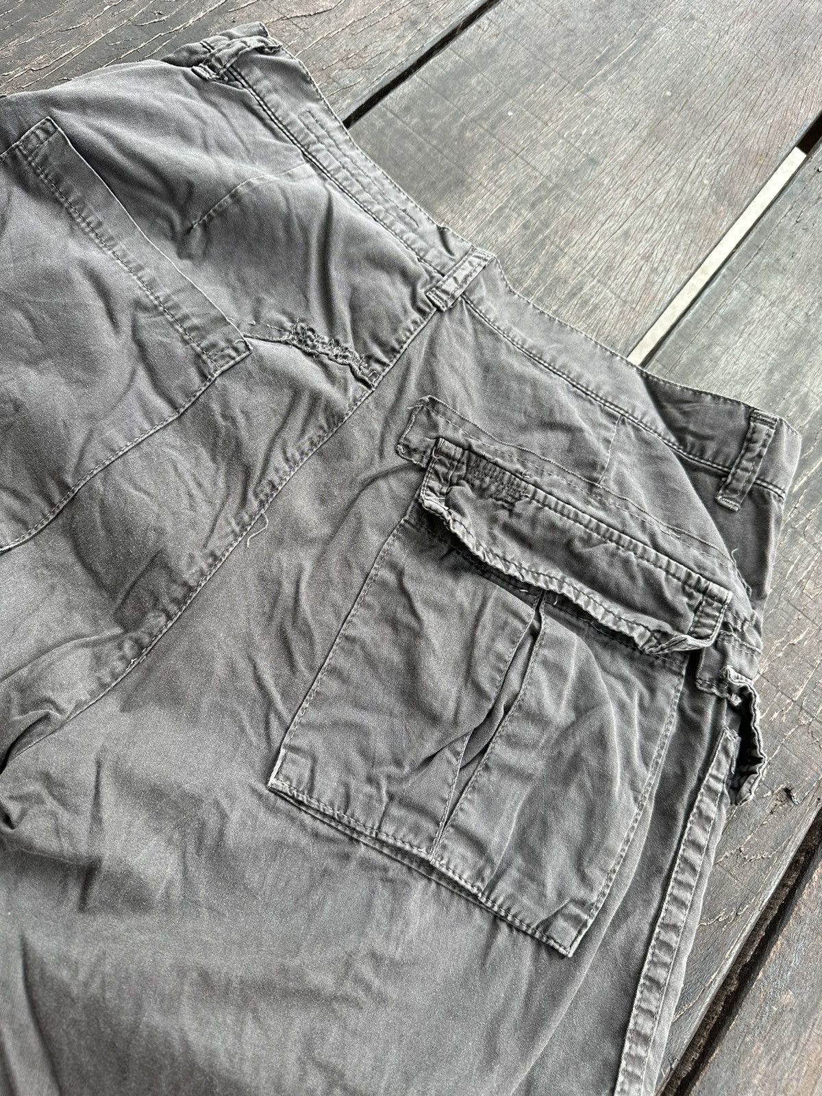 Issey Miyake × Japanese Brand Sunaokuwahara 3q pant nice design Size US 32 / EU 48 - 11 Thumbnail