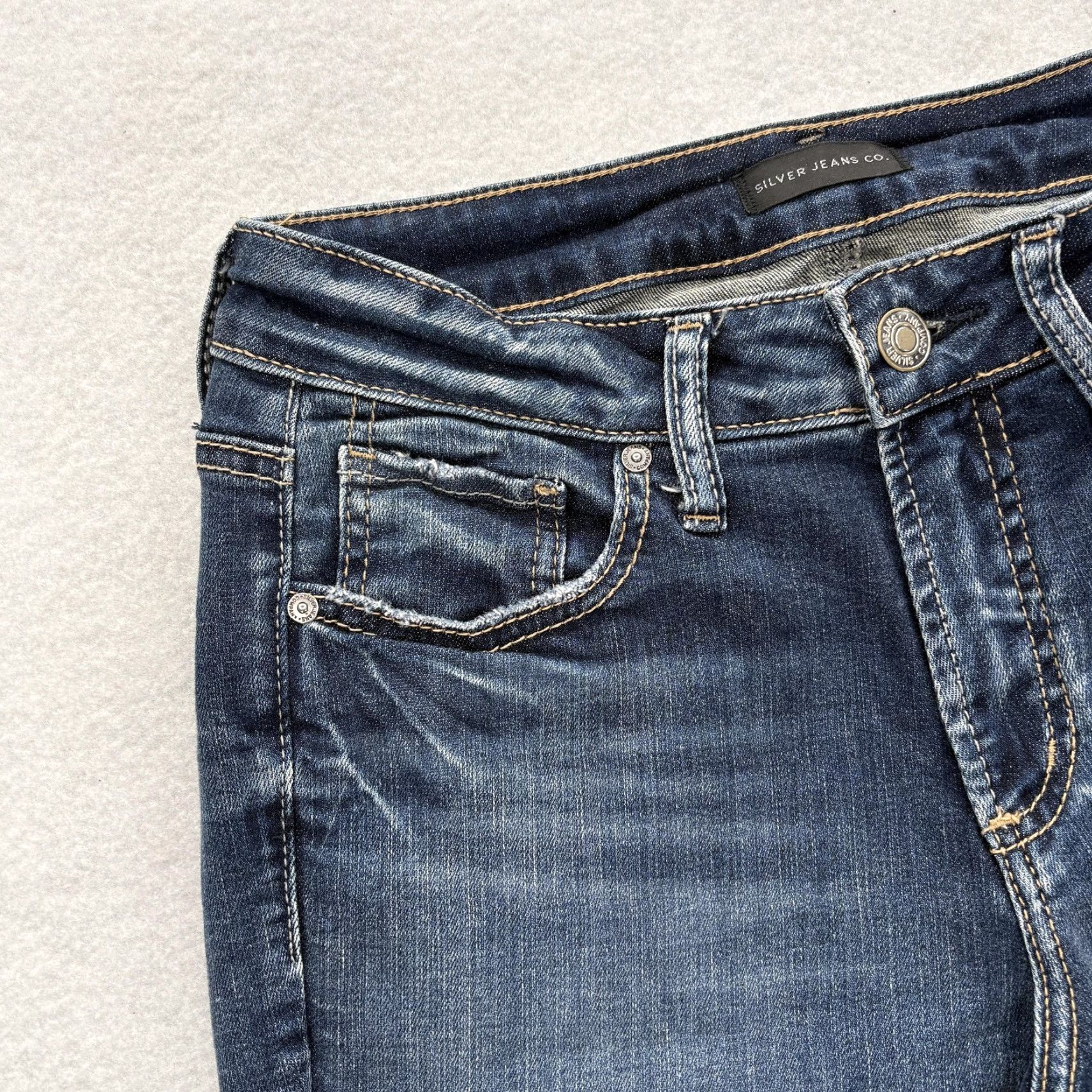 Silver Jeans Co. VINTAGE? No. Silver Jeans Suki Skinny Crop Womens 29x26 Blue Stretch Denim Grunge Western Size 29" - 3 Thumbnail