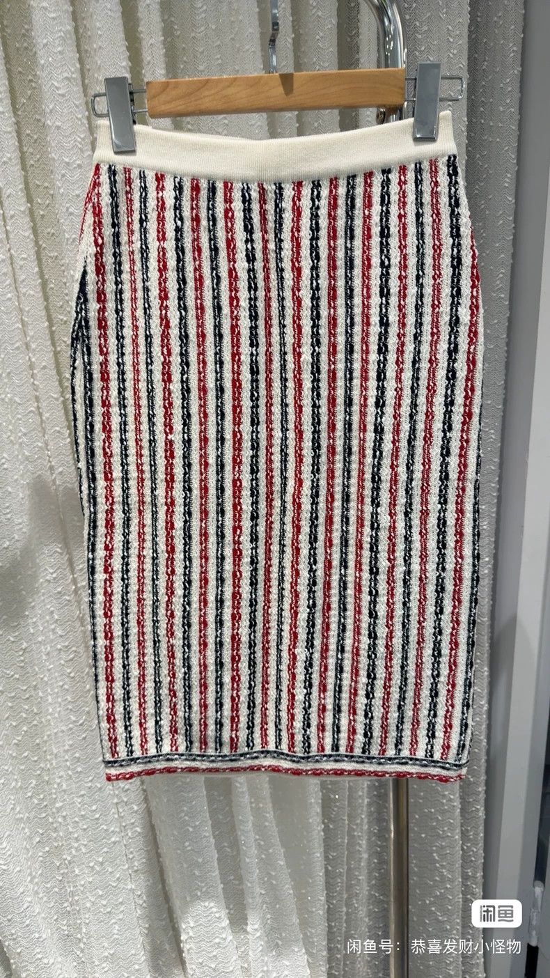 Thom Browne Thom Browne Little Fragrance half skirt Size 26" / US 2 / IT 38 - 1 Thumbnail