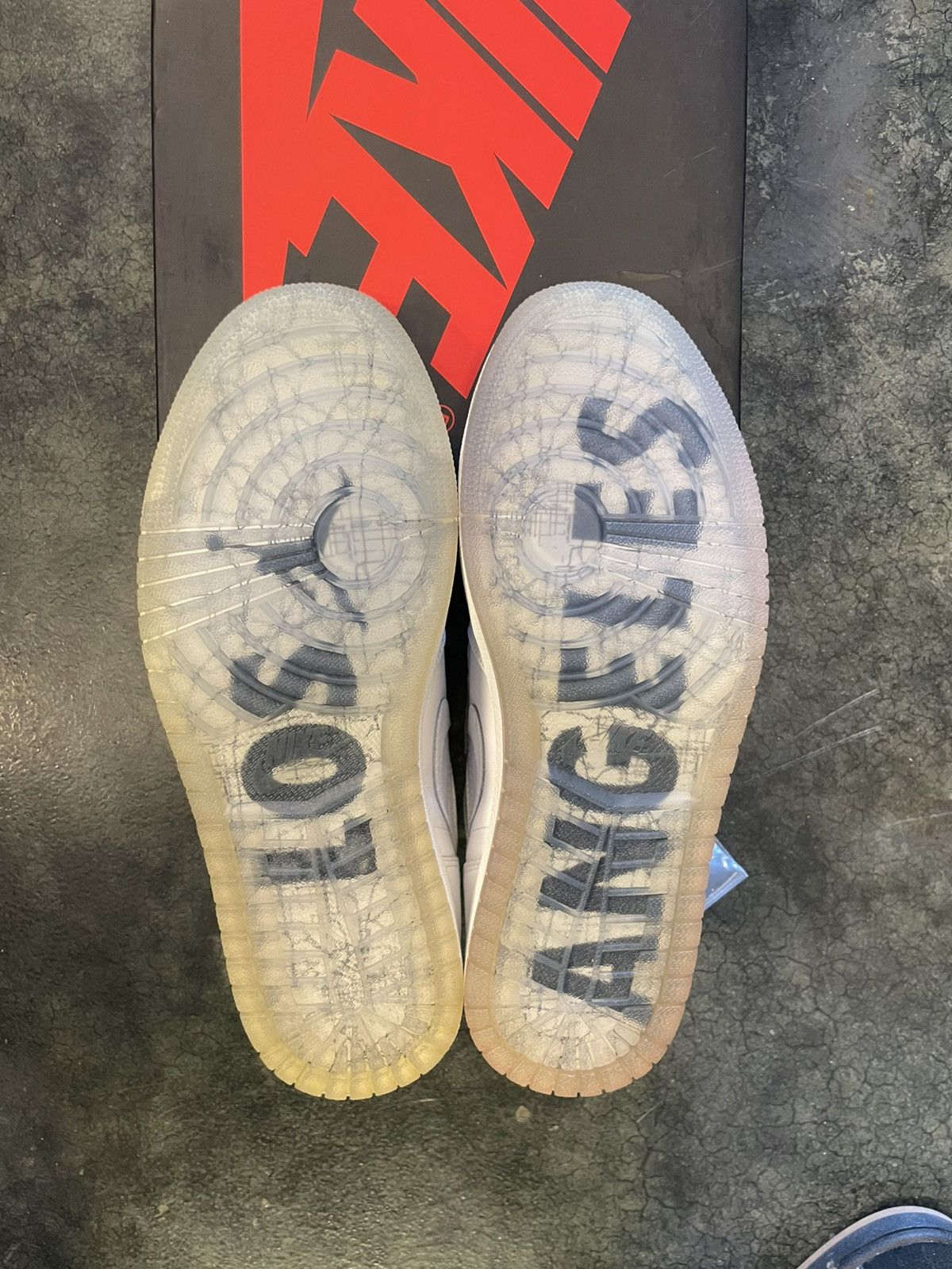 Nike Jordan 1 High LA Size US 9.5 / EU 42-43 - 3 Thumbnail