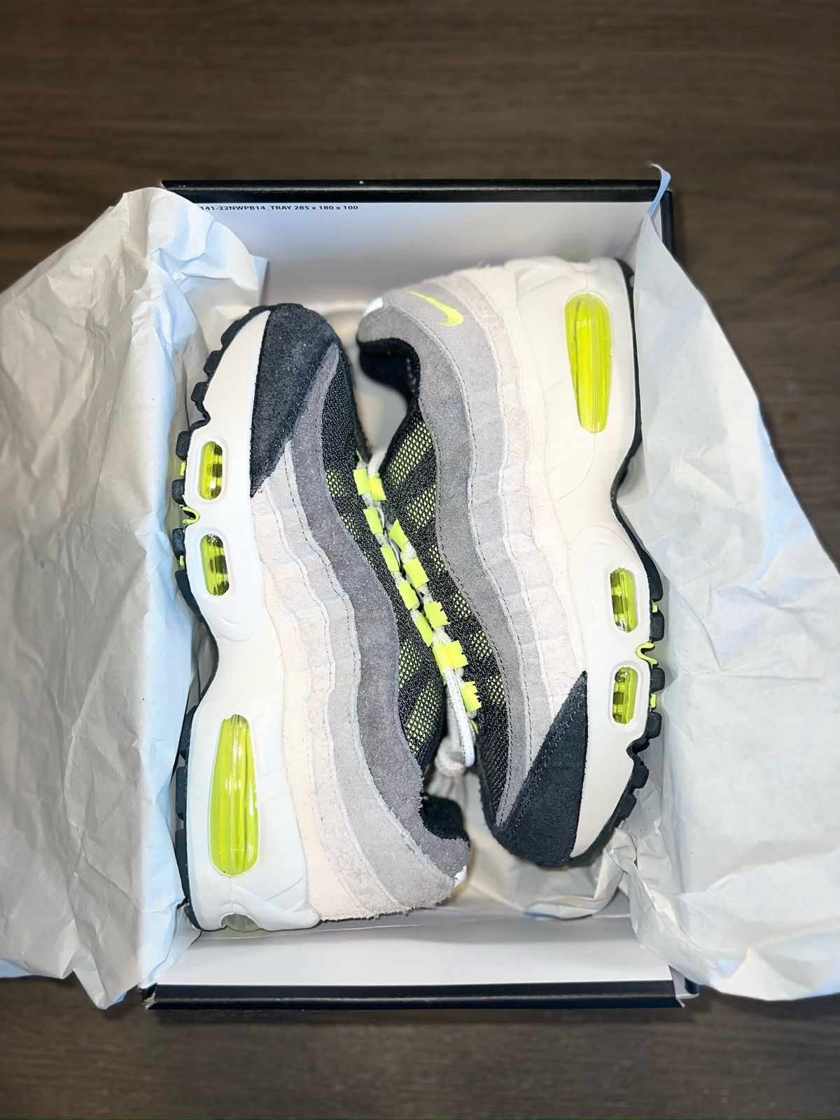 Nike Nike Air Max 95 OG Reverse Size 4M/5.5W Size US 5 / EU 37 - 14 Thumbnail