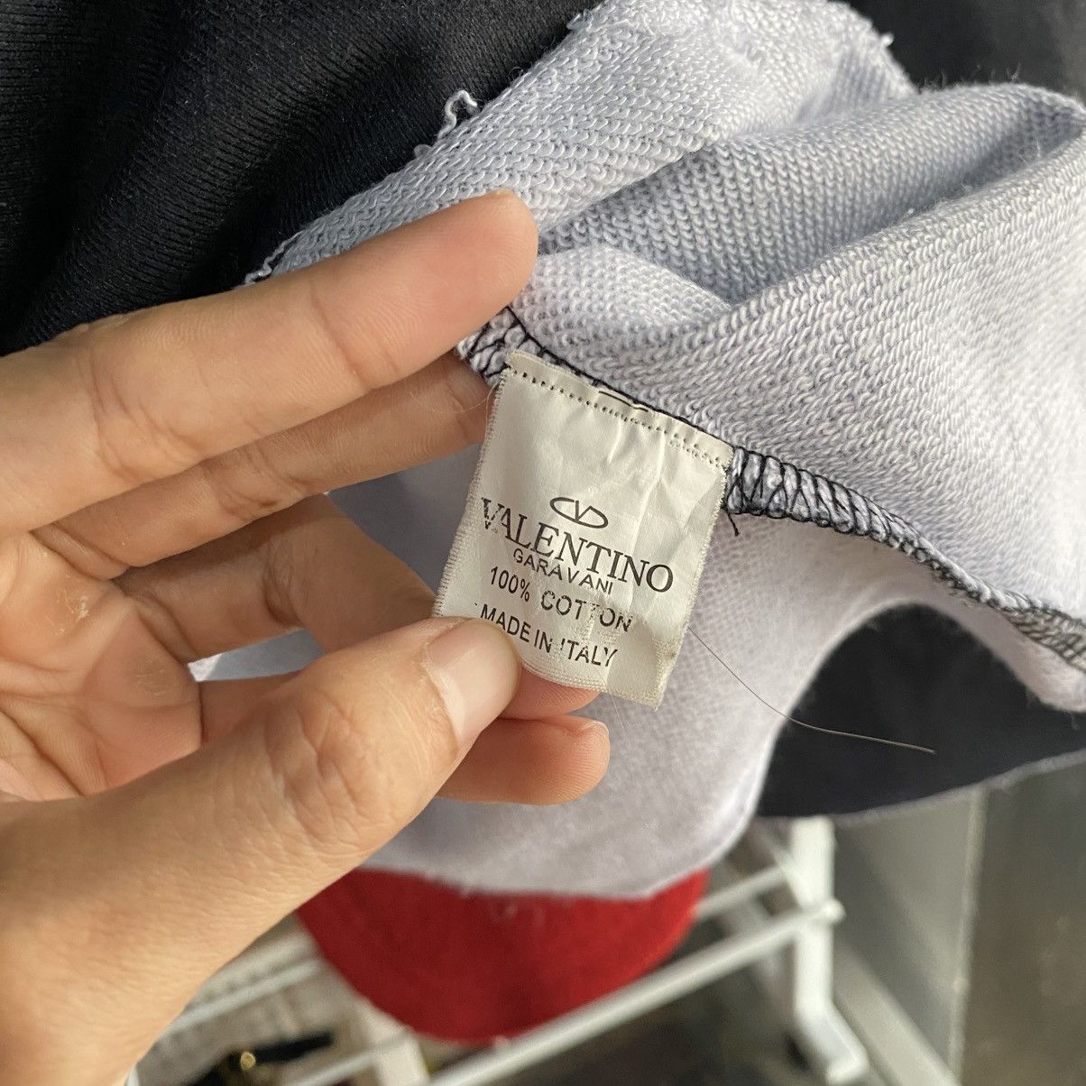 Valentino Valentino Wolf Sweatshirts Size US M / EU 48-50 / 2 - 11 Thumbnail