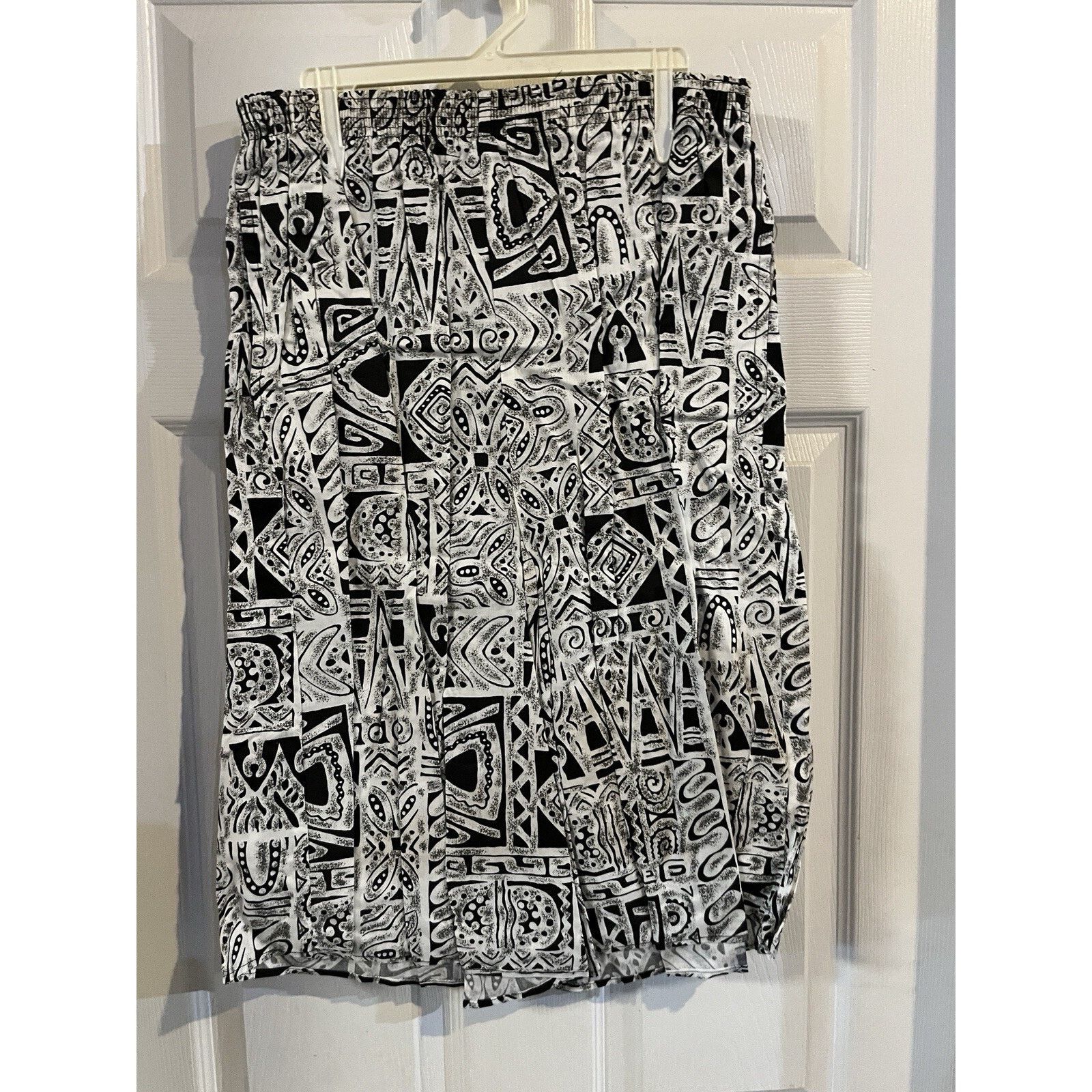 Other Angderson (L) Short Sleeve Shirt & Bermuda Shorts 100% Rayon Size US L / EU 52-54 / 3 - 6 Thumbnail