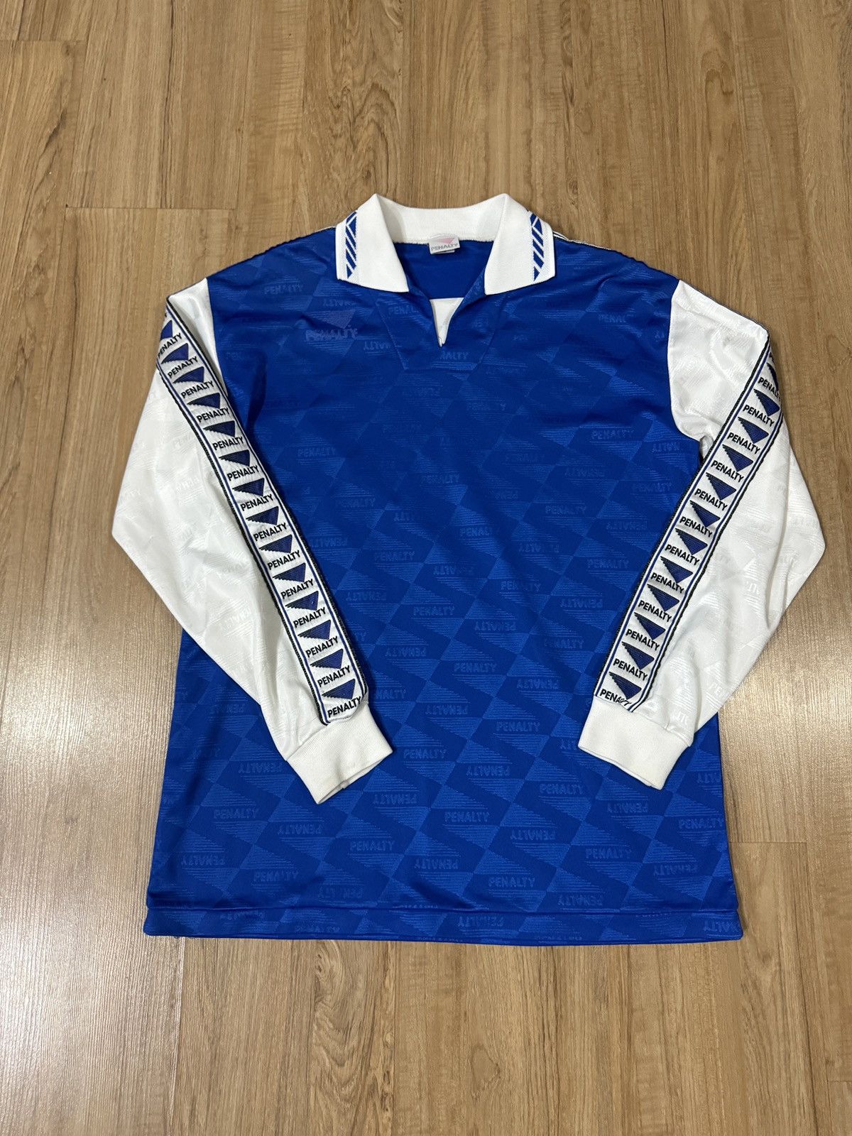 VINTAGE 90’E PENALTY JERSEY