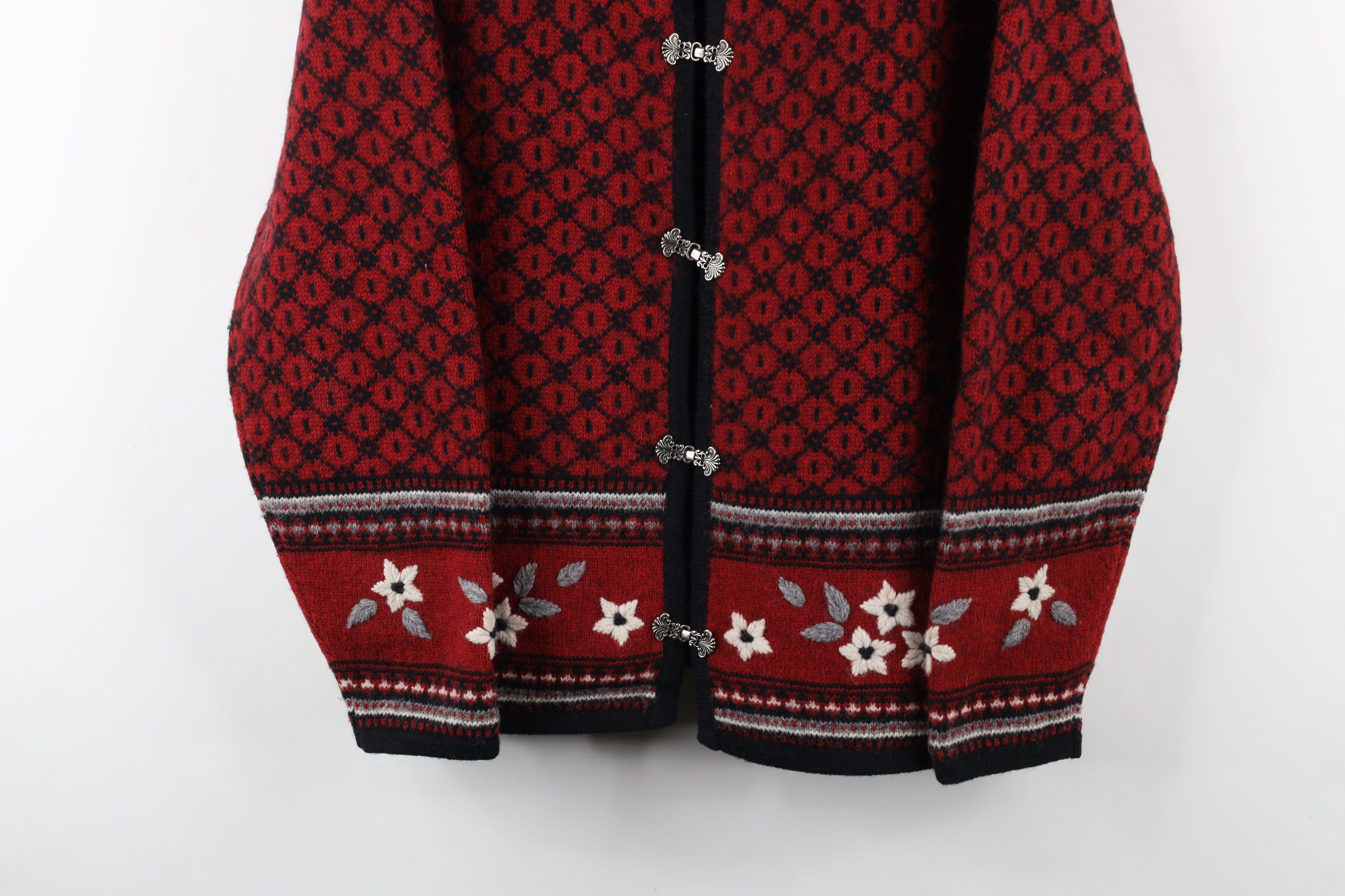 Vintage × Woolrich Woolen Mills Vintage 90s Woolrich Embroidered Knit Clasp Cardigan Sweater Size L / US 10 / IT 46 - 3 Thumbnail