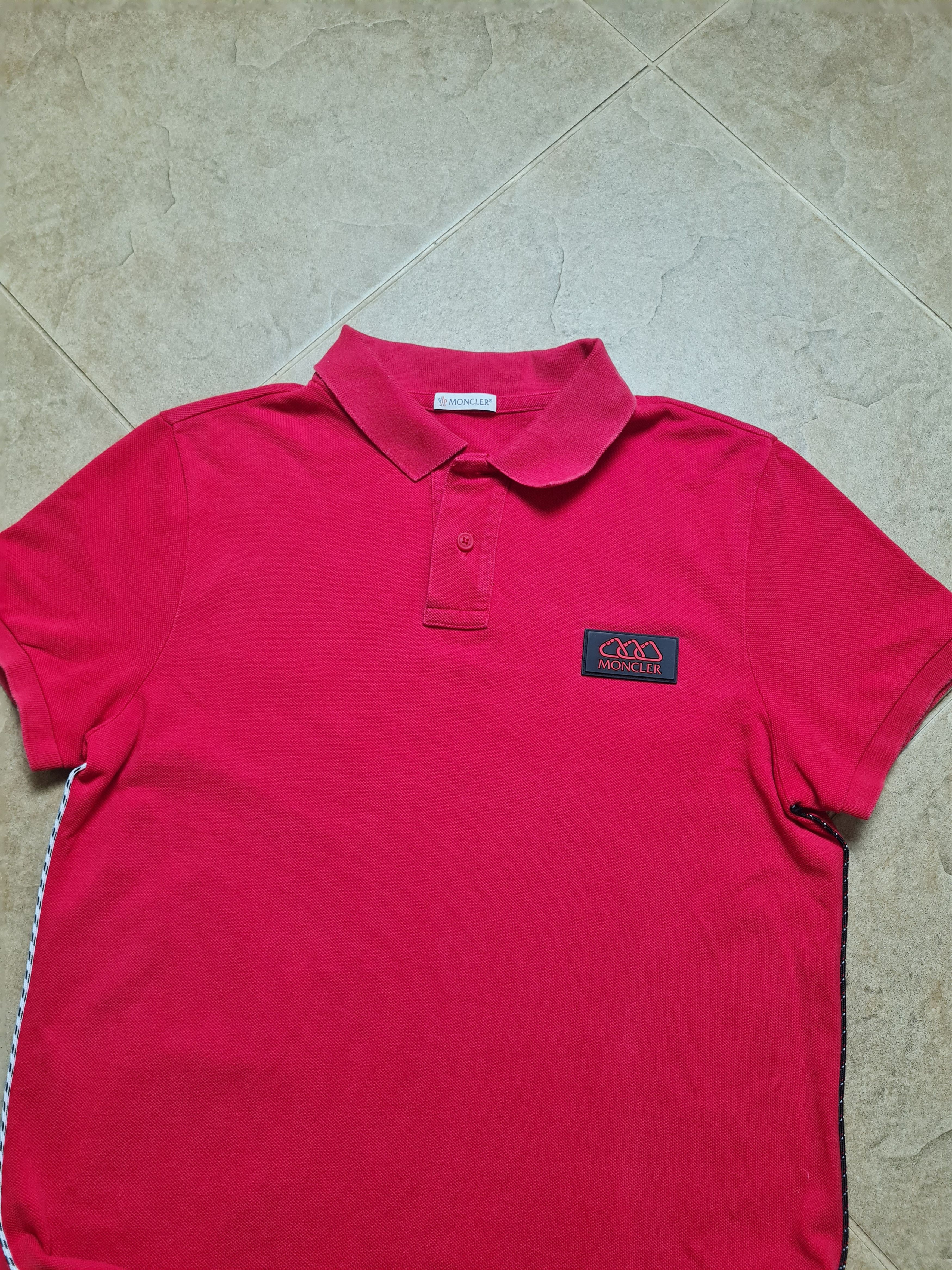 Moncler Mens T-Shirt MONCLER Logo Patch Polo Shirt In Red Size S Size US S / EU 44-46 / 1 - 12 Thumbnail