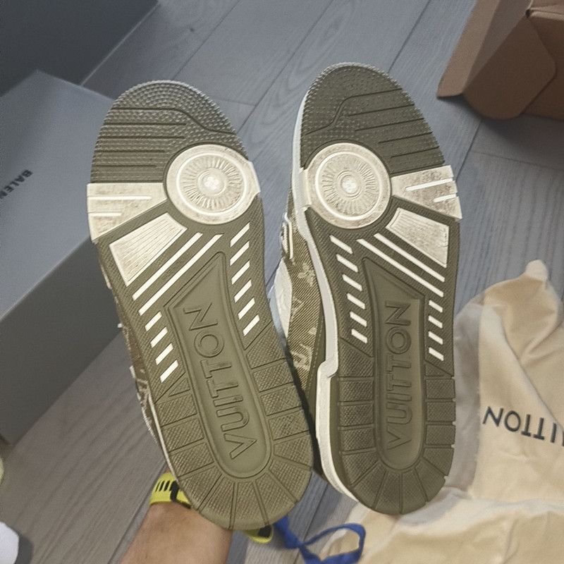 Louis Vuitton Louis Vuitton Green Canvas Leather Trainer Sneakers - Size US 8.5 / IT 38.5 - 4 Thumbnail