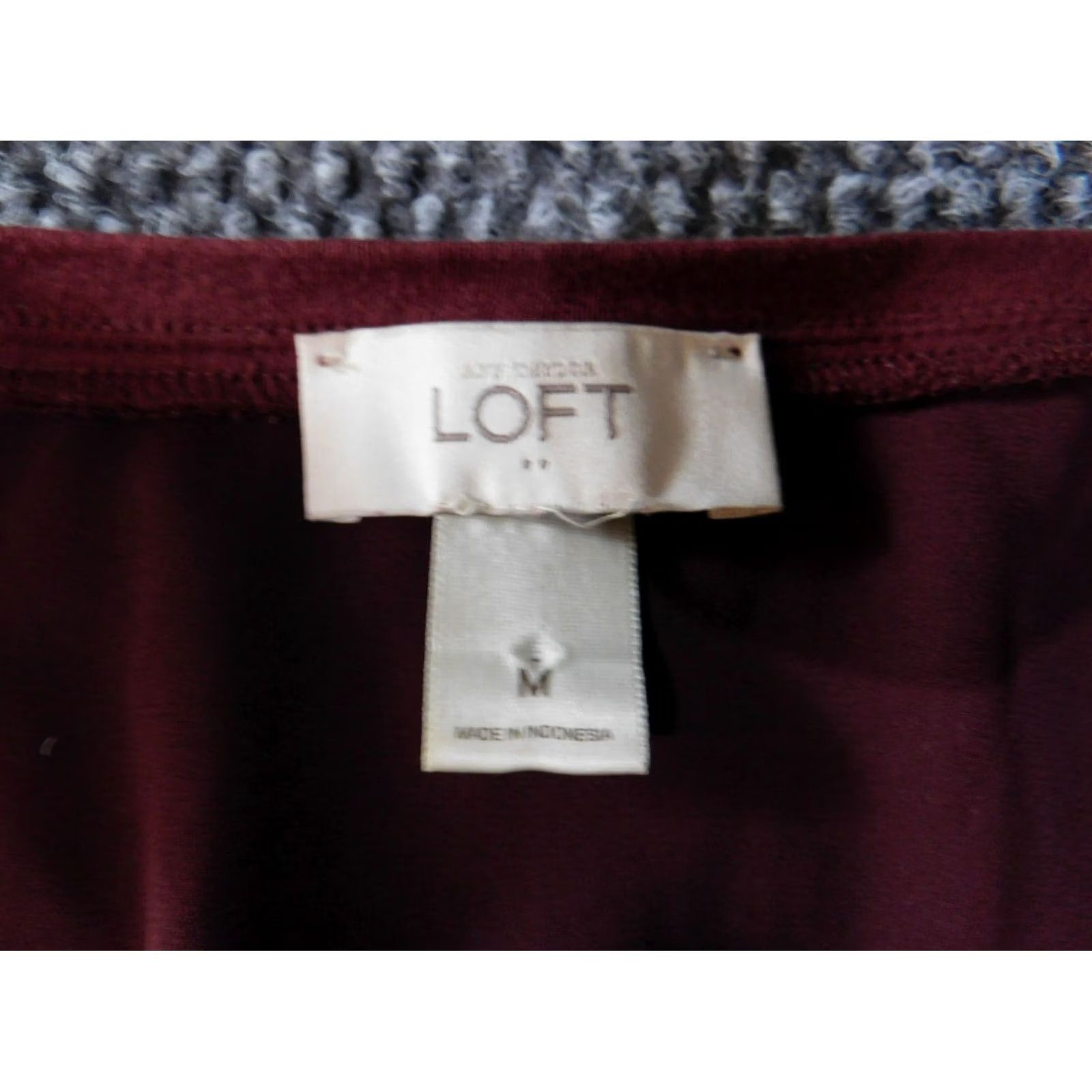 Ann Taylor Ann Taylor Loft Blouse M Womens Purple Sleeveless Round Neck Pullover Polyester Casual Regular Size M Size M / US 6-8 / IT 42-44 - 4 Thumbnail