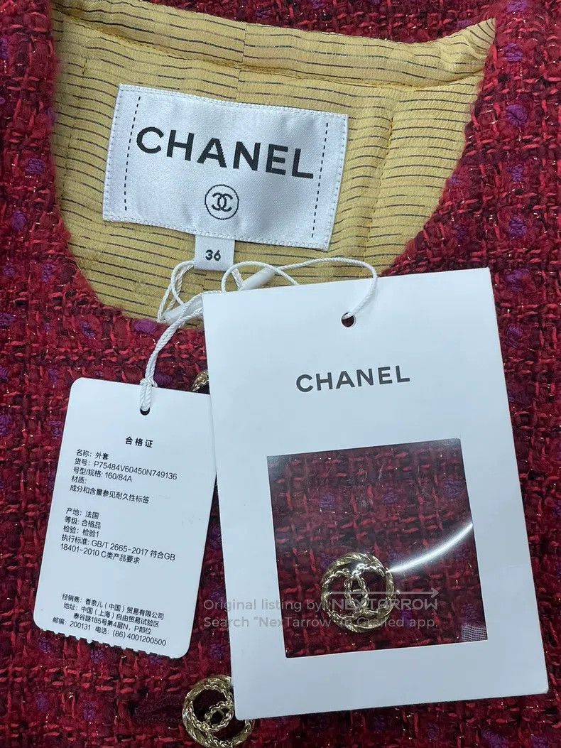 Chanel Chanel 23B red gold buckle two-pocket jacket Size XS / US 0-2 / IT 36-38 - 4 Thumbnail