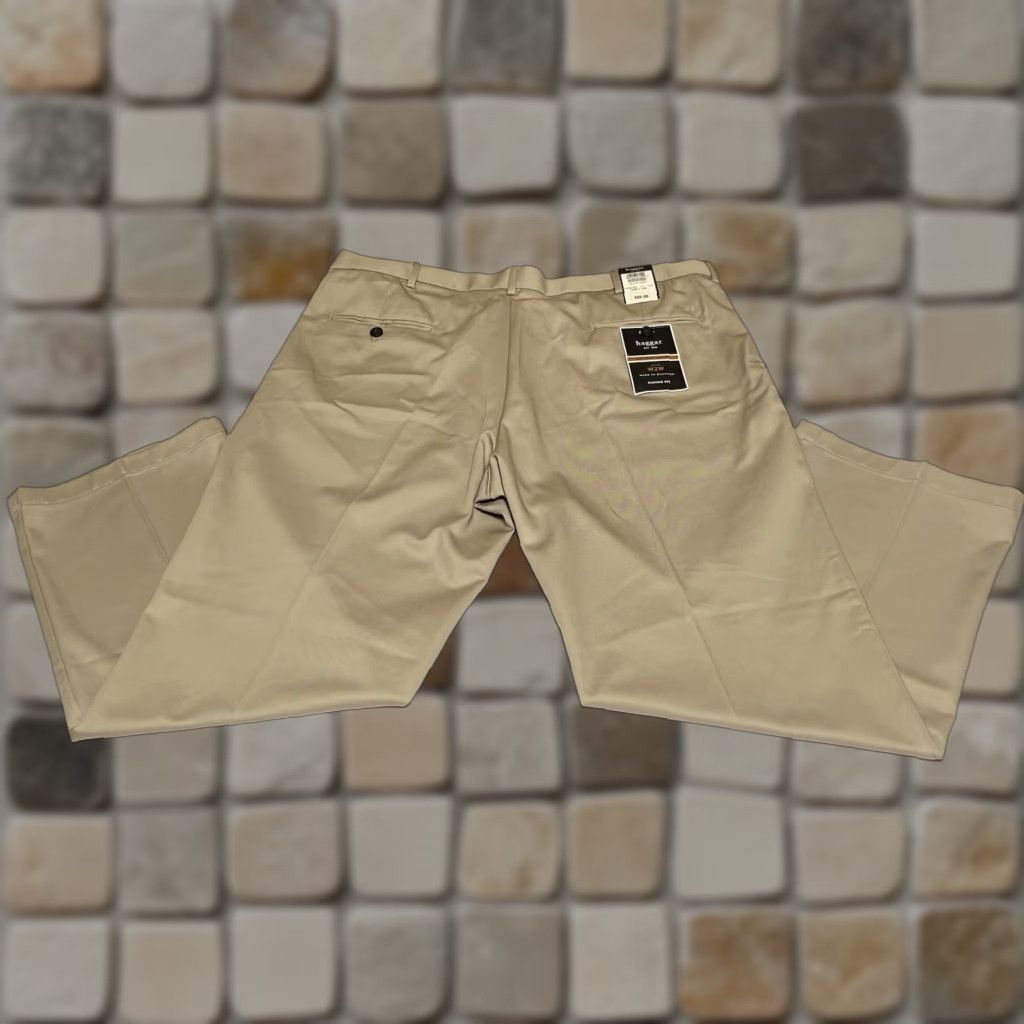 Haggar Haggar Work to Weekend Mens Pants Khaki Classic Fit 40x29 Beige Cotton Flat Front Straight Leg NWT NEW Size US 40 / EU 56 - 1 Thumbnail
