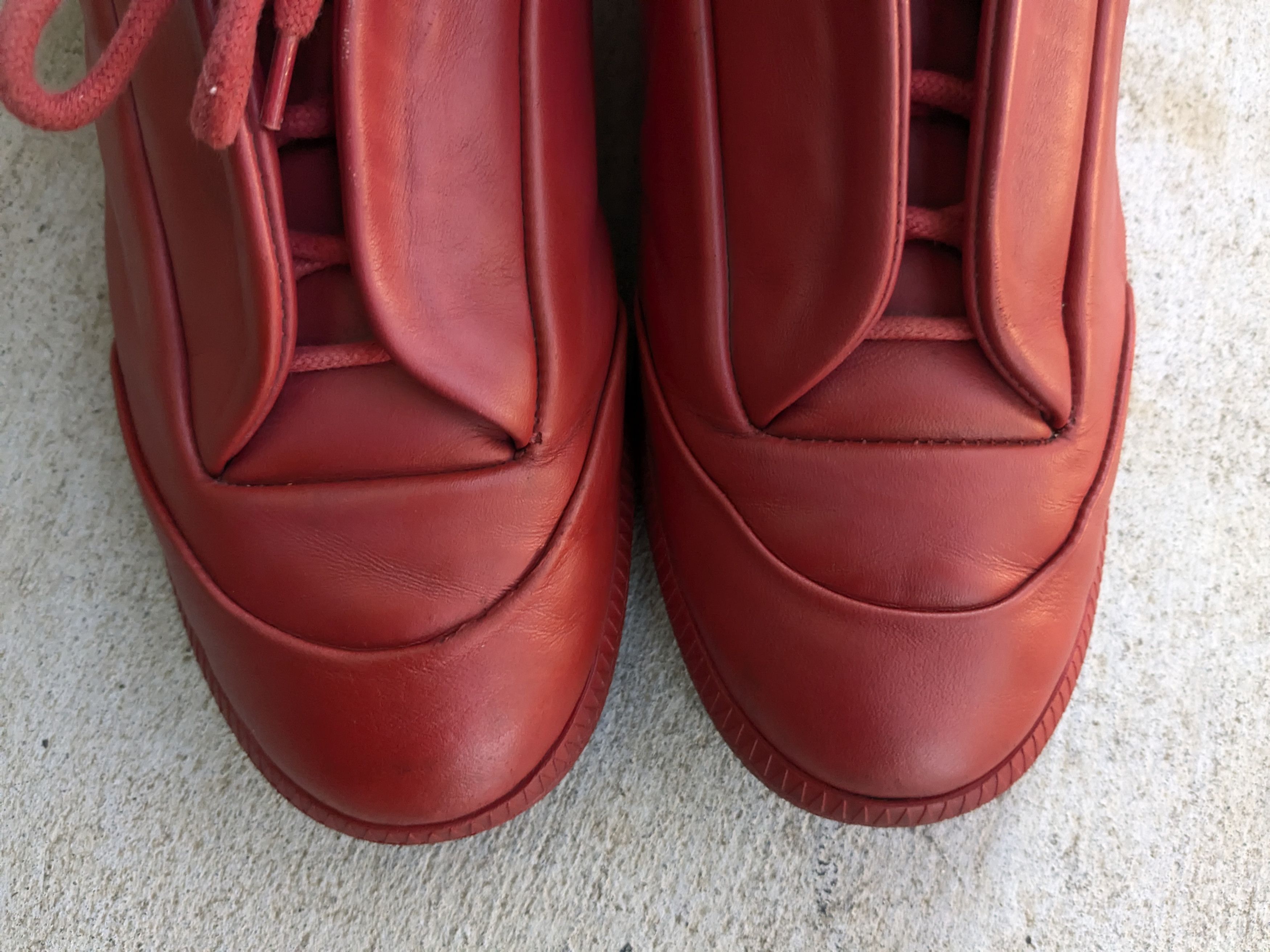 Maison Margiela Maison Margiela Future Red 9 42 High Tops Leather Italy Size US 9 / EU 42 - 5 Thumbnail