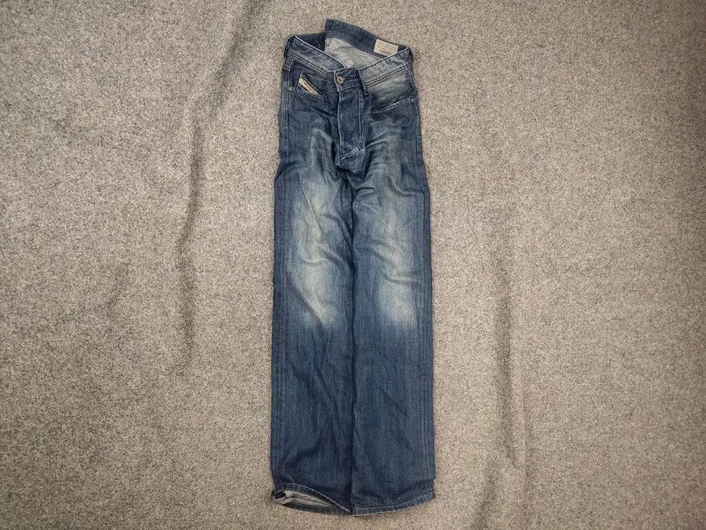 Diesel Vintage Diesel larkee Faded denim Y2k Straight cut jeans LGB Size US 32 / EU 48 - 1 Thumbnail