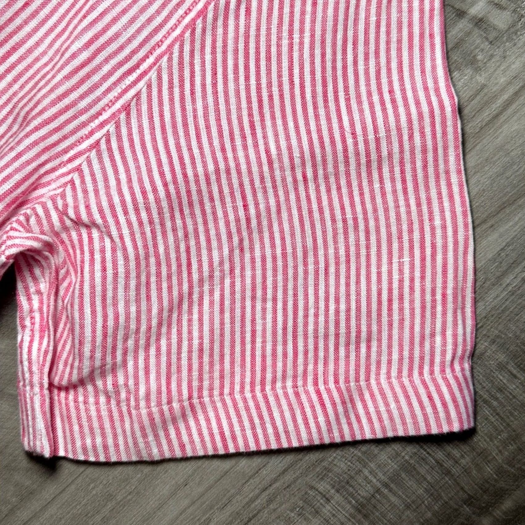 Vineyard Vines Vineyard Vines Linen Striped Lipstick Short Sleeve Button Down - Large Mens Shirt Pink Linen 100% Lipstick Striped S/S Jacket? Size US 33 - 4 Thumbnail