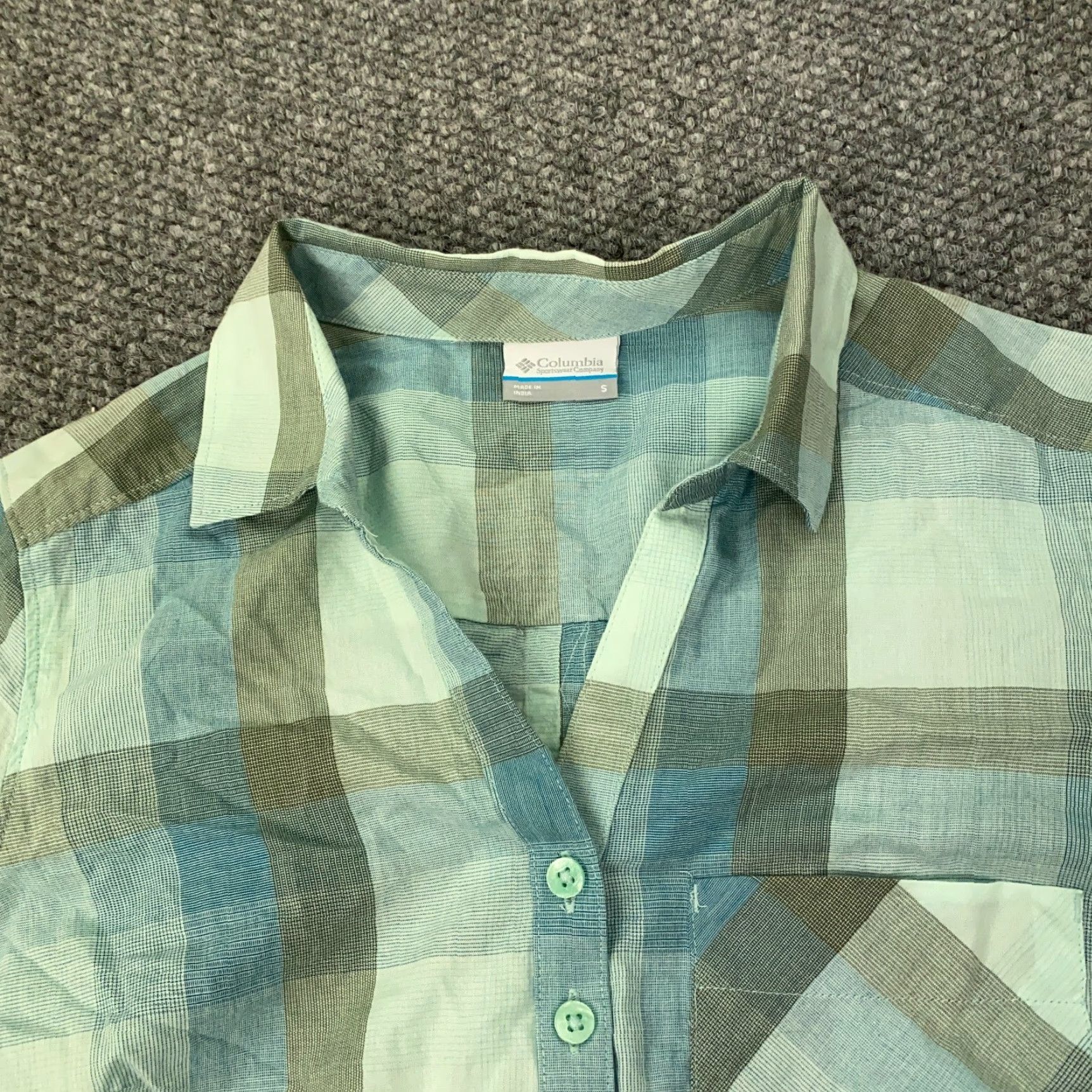 Vintage VINTAGE Columbia Women's Shirt Adult Small Green Plaid Long Sleeve Casual Outdoors Fall Winter Size S / US 4 / IT 40 - 2 Thumbnail