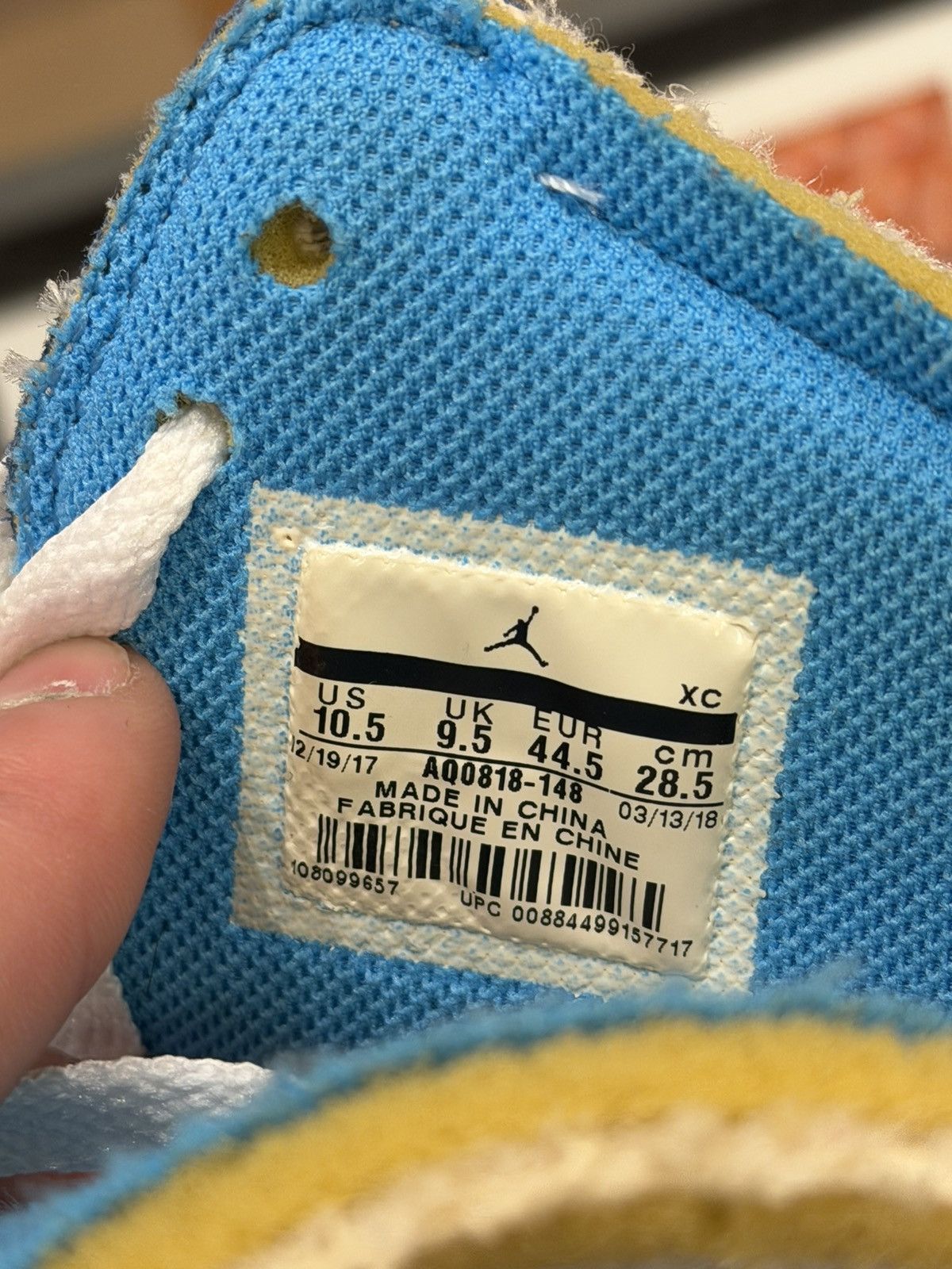 Jordan Brand × Off-White Jordan 1 Retro High - Off White University Blue Size US 10.5 / EU 43-44 - 7 Thumbnail