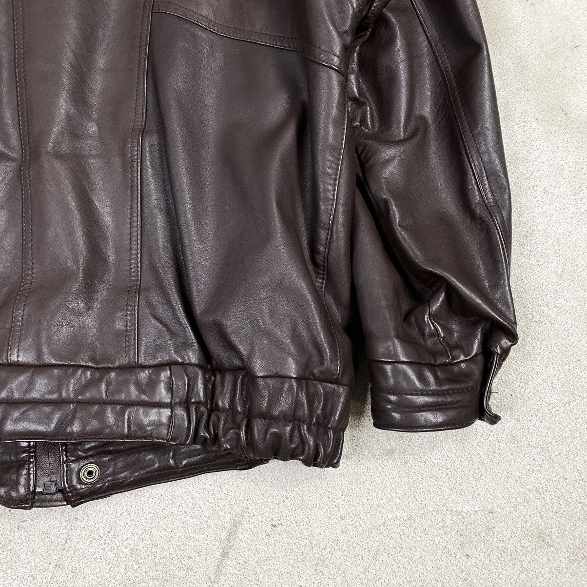 Vintage Leather jacket brown vintage bomber genuine boxy oversize Size US XL / EU 56 / 4 - 8 Thumbnail