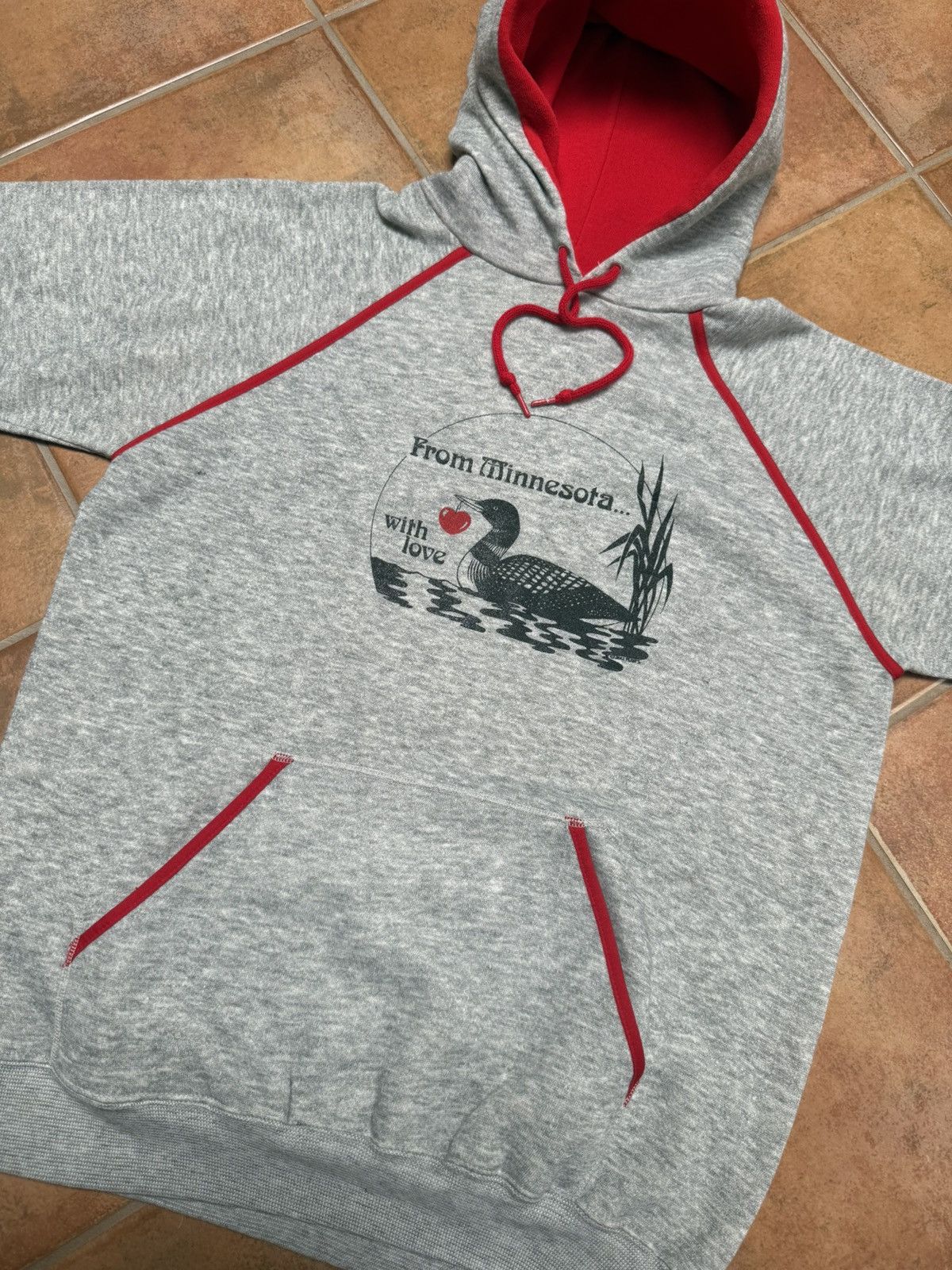 Vintage Vintage Minnesota Novelty Raglan Hoodie Size US M / EU 48-50 / 2 - 6 Thumbnail