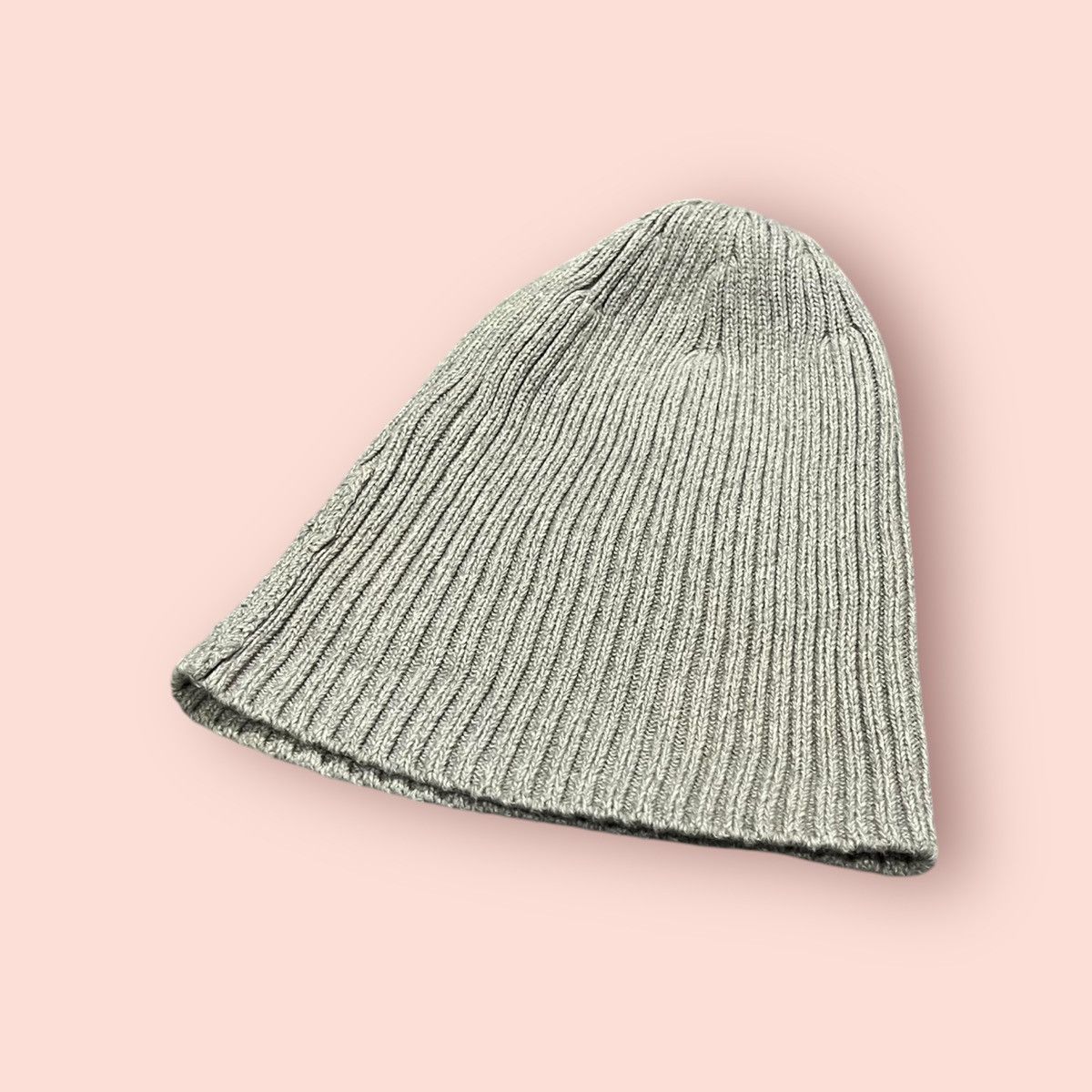 Japanese Brand × Jun Takahashi × Uniqlo UNIQLO KNITTED CUFFED COTTON BEANIE Size ONE SIZE - 18 Thumbnail