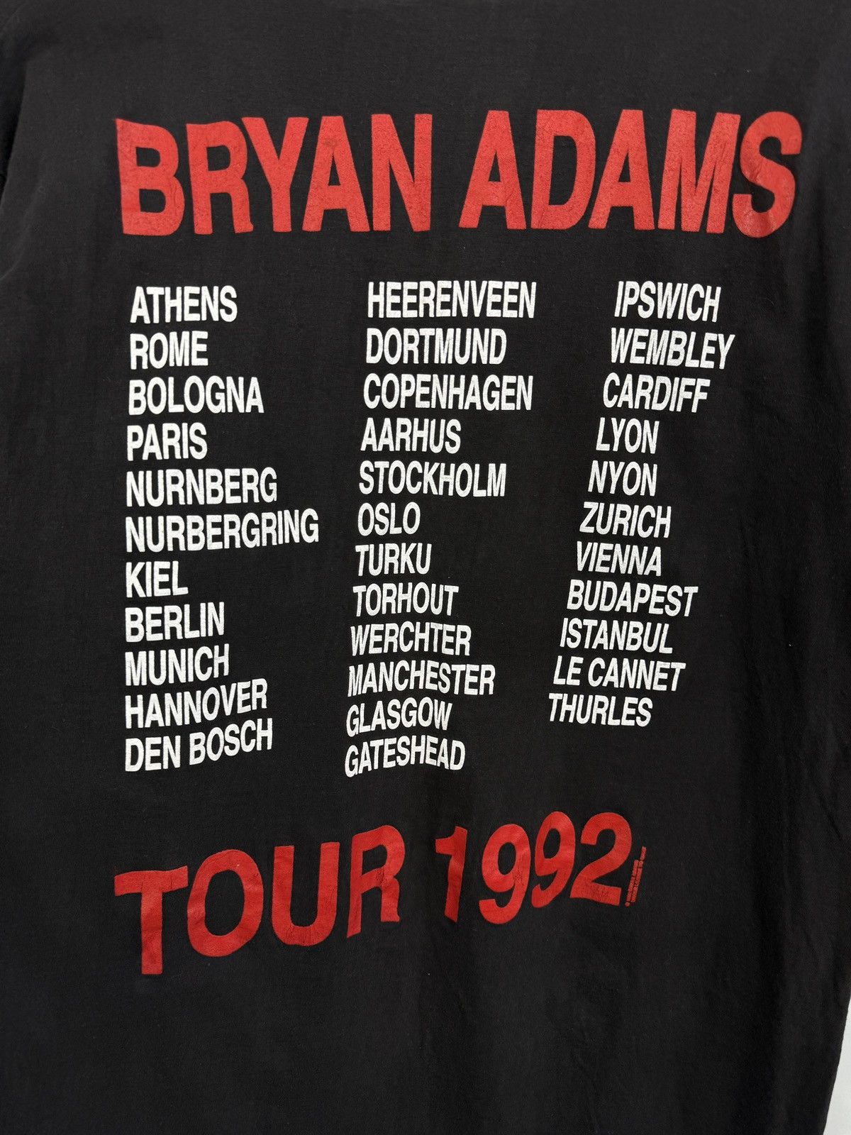 Band Tees 🇨🇦 Vintage 1992 Bryan Adams Waking Up The World Tour Tee Size US L / EU 52-54 / 3 - 10 Thumbnail