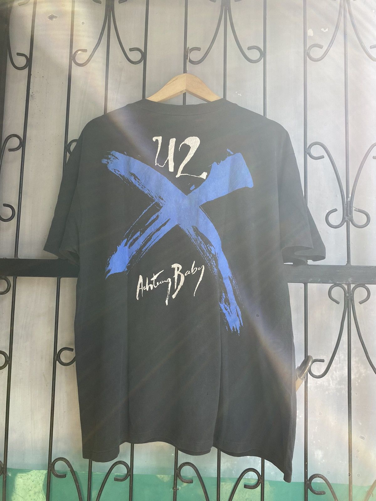 Acme Clothing U2 Actung Baby Vintage, Size XL, Tag ACME Size US XL / EU 56 / 4 - 3 Thumbnail