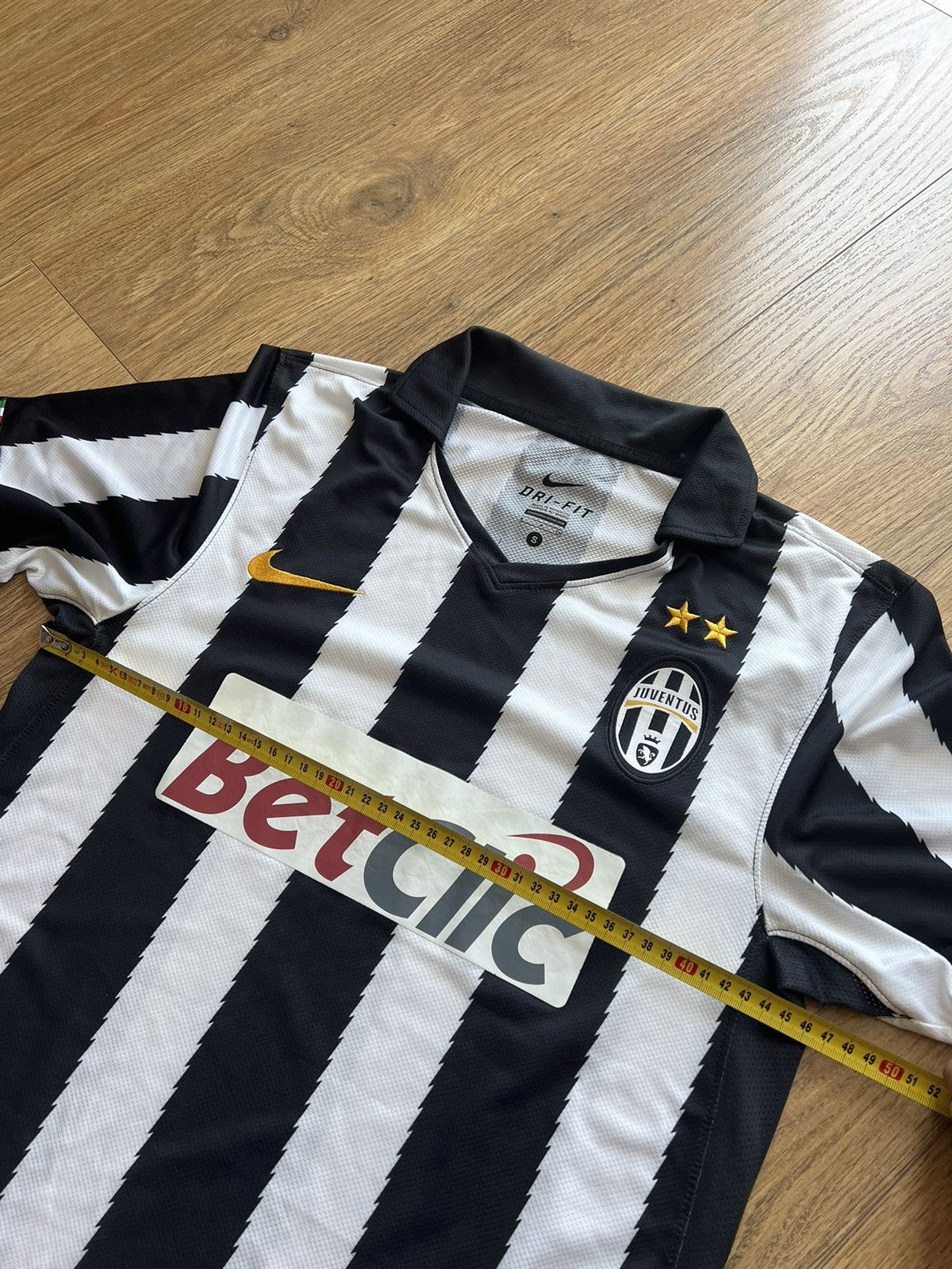 Nike Nike Juventus 2010/11 soccer shirt x blokecore jersey Size US S / EU 44-46 / 1 - 10 Thumbnail